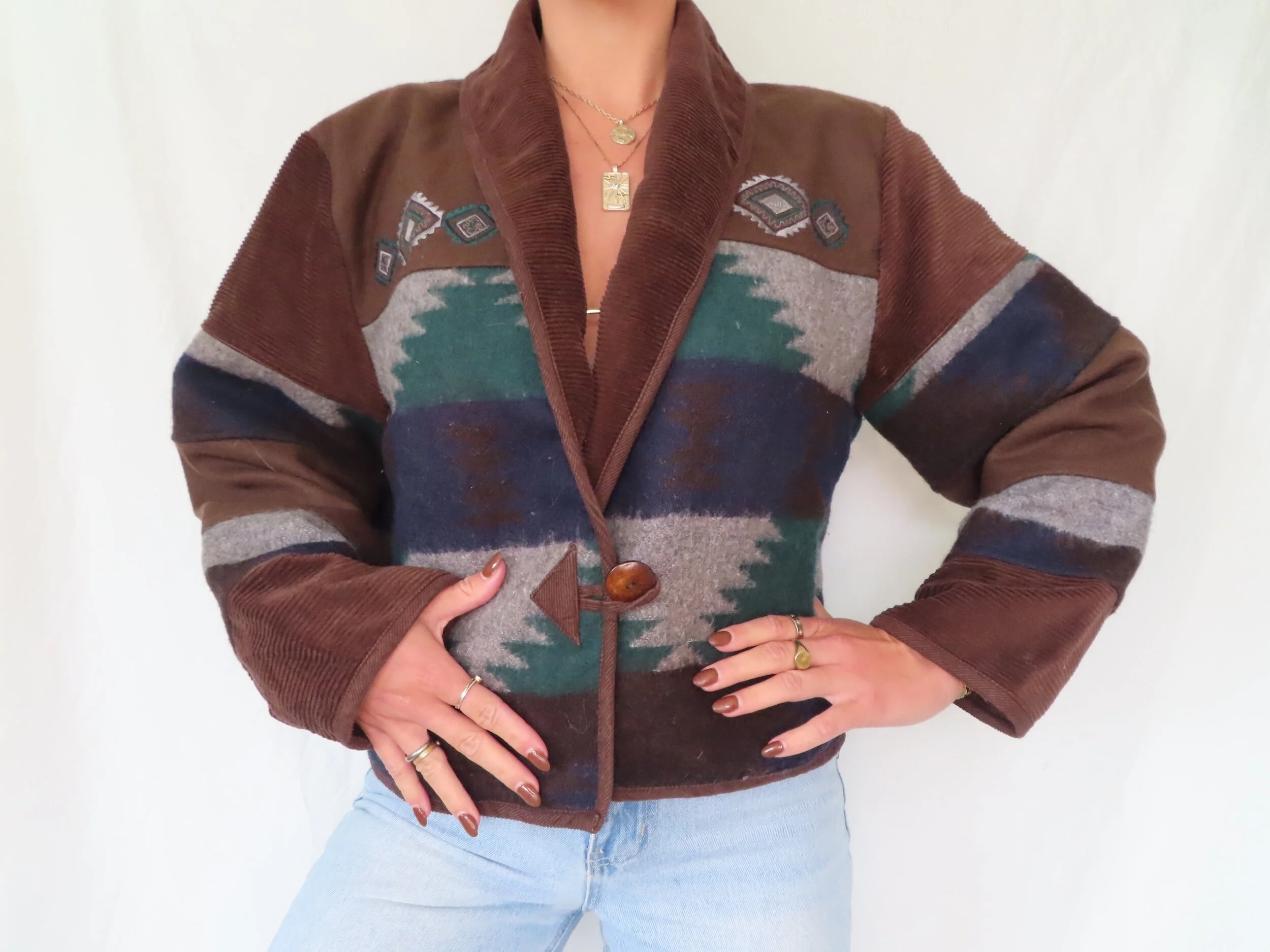 E99C7002-CA9B-485C-A776-534C71211BFD