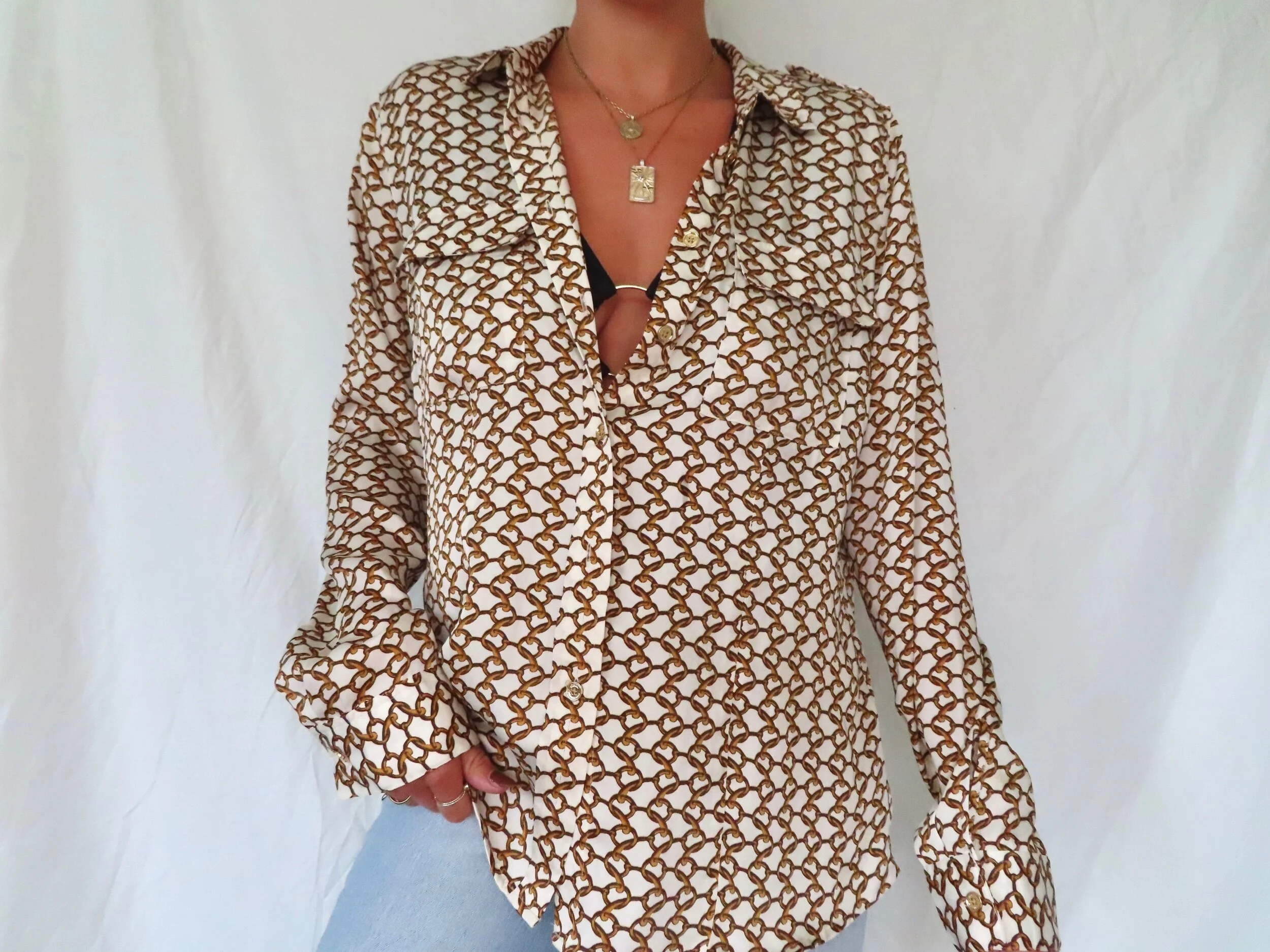 969EDAB4-0005-42A5-B947-228735D3E40E