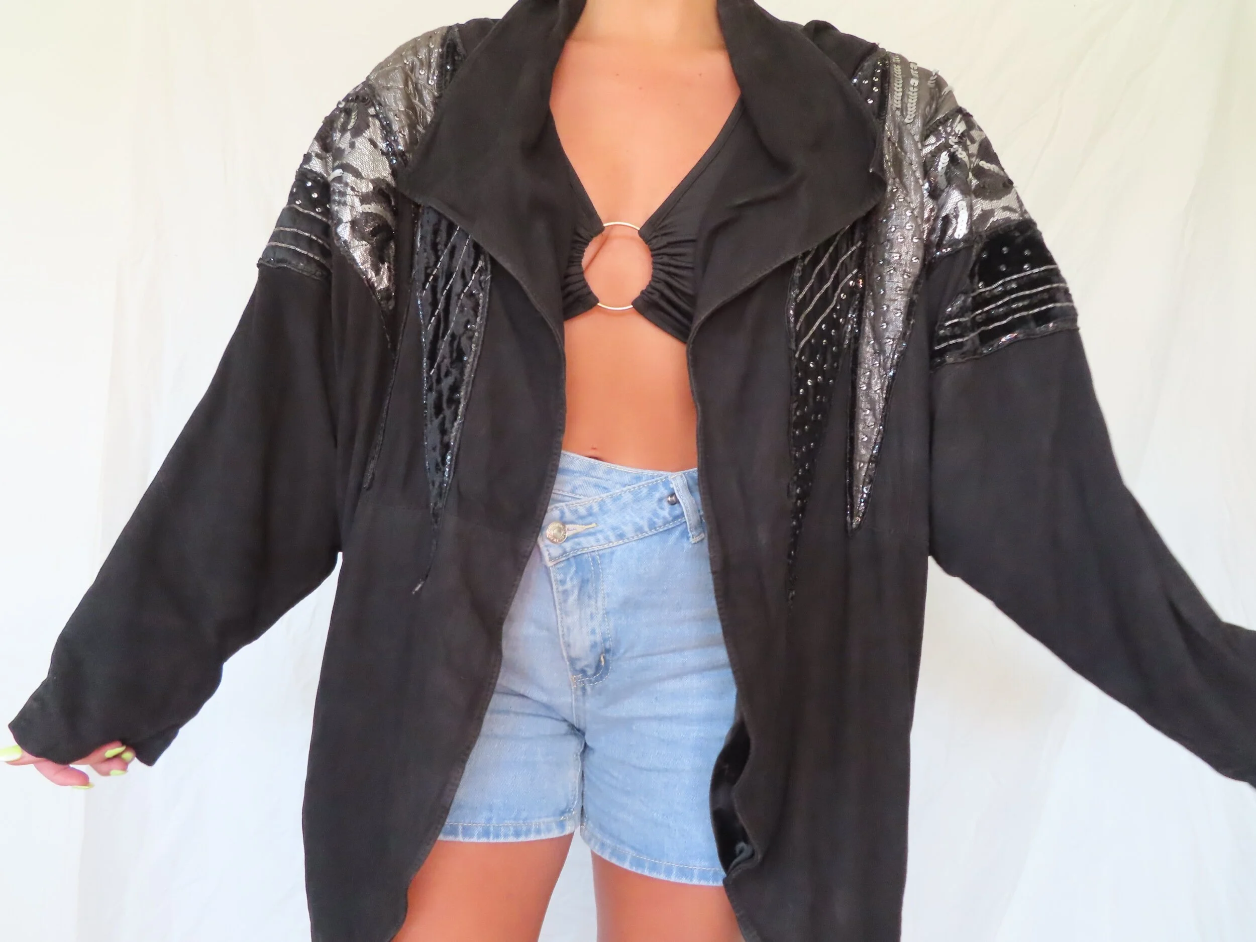 7F91F625-8500-45F3-8CC3-4602C9844CD1