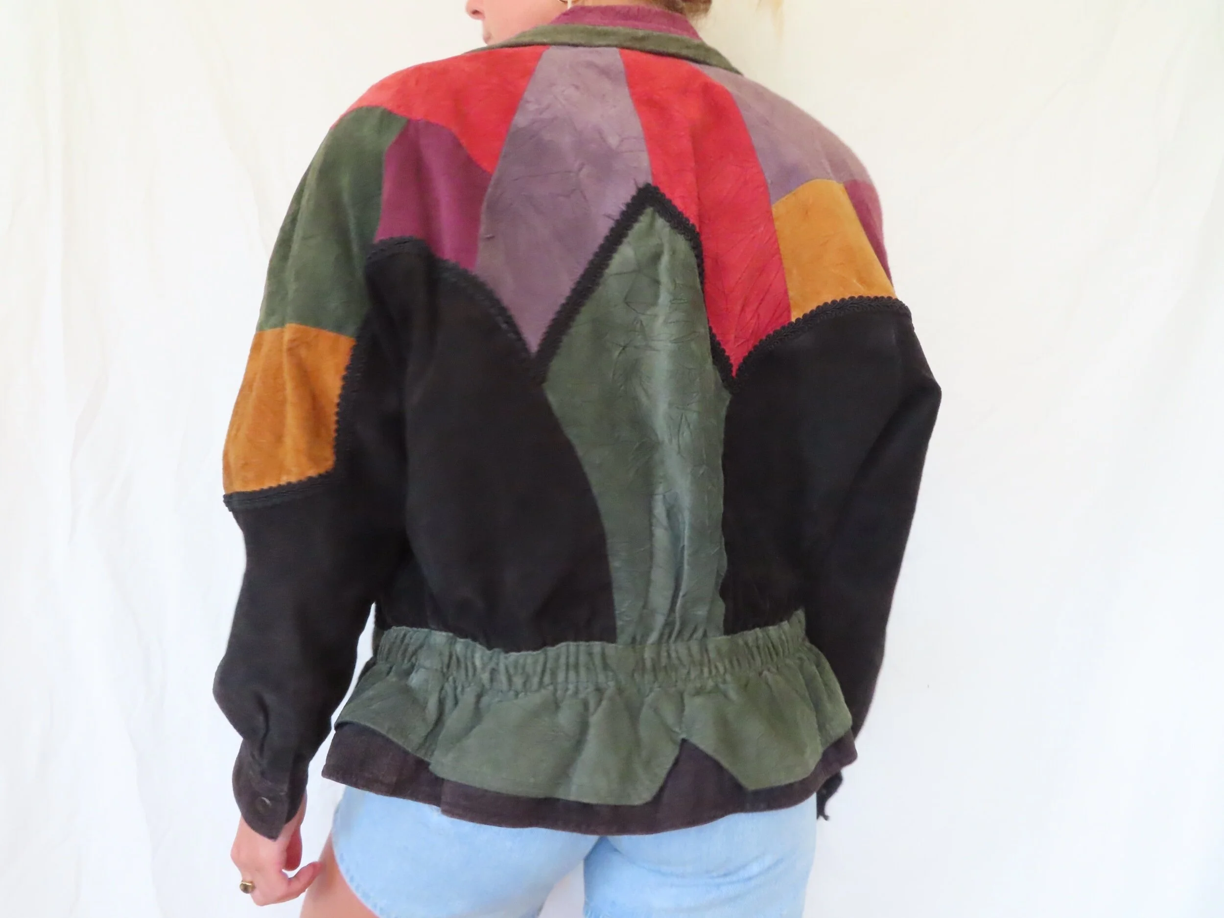 8CCB7E38-195A-4C4E-904F-6D024EAC12A4