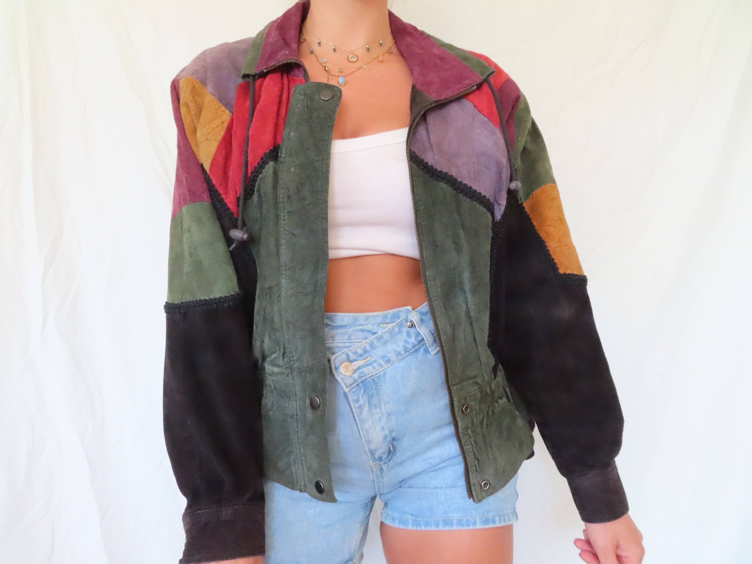 AF076C4C-20E3-4DB1-B021-A9A772138D54