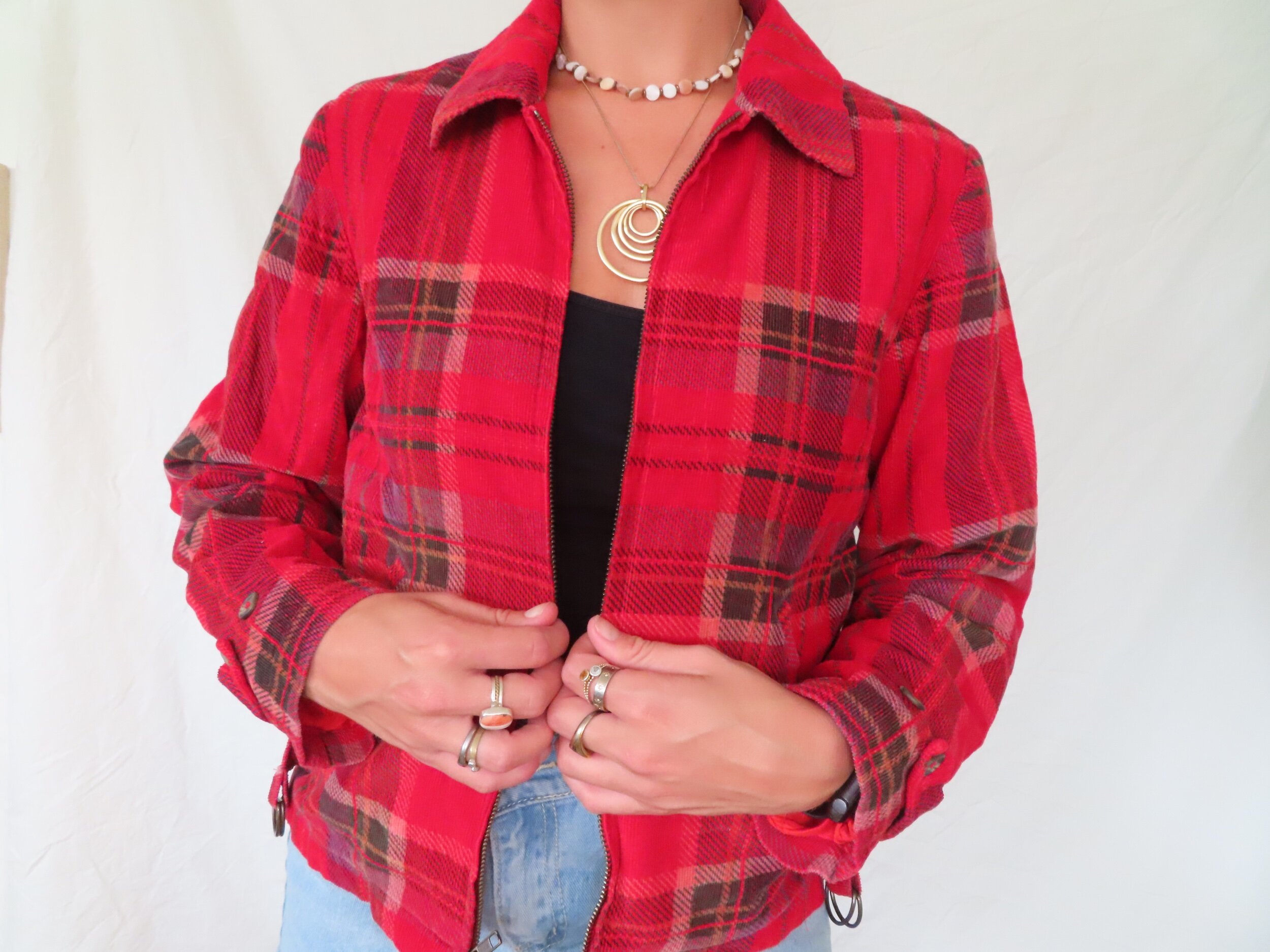 1A075B98-3453-4BC2-8778-E8AEC1ED345F