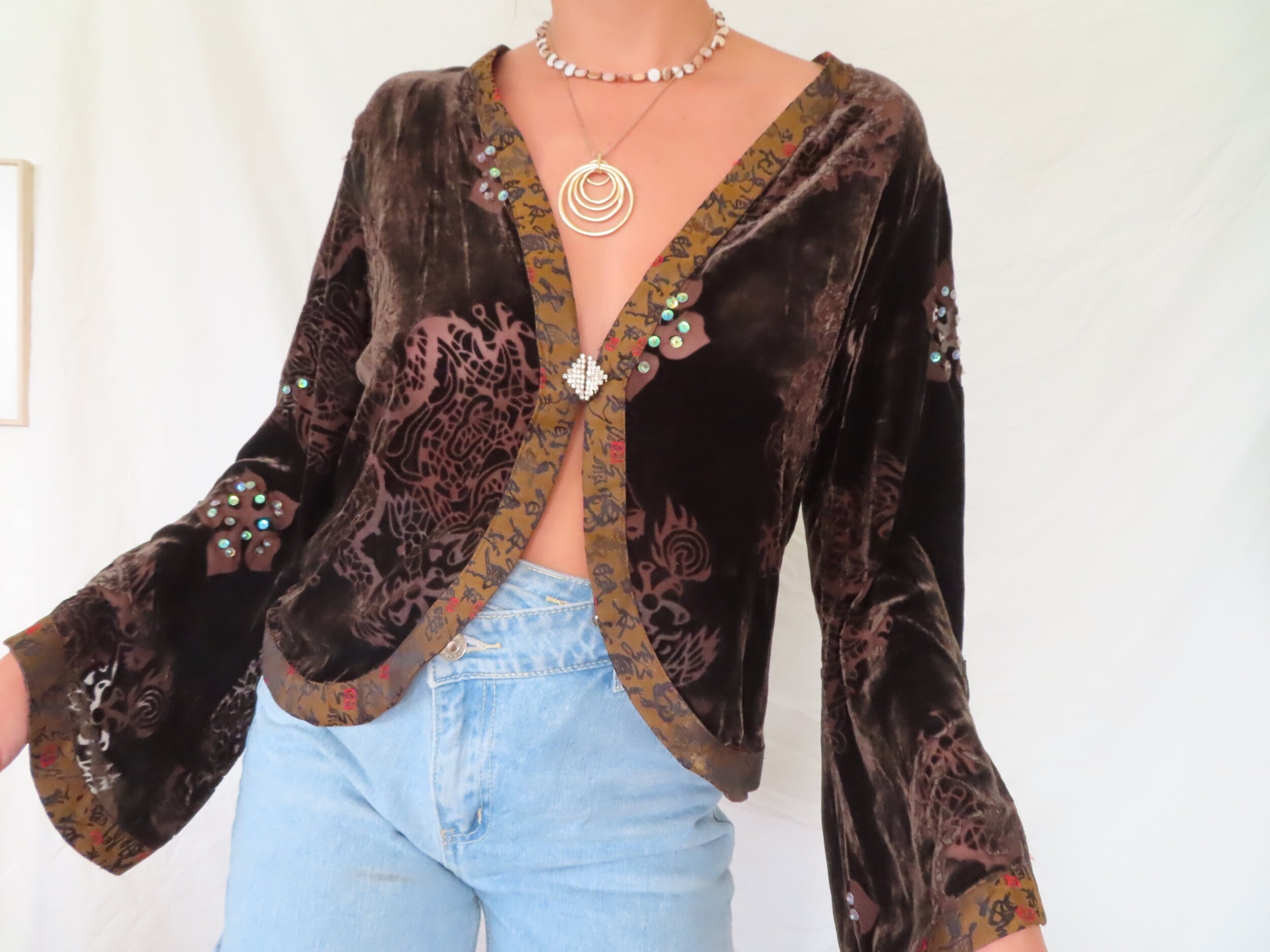 310A62A1-7E35-46A9-A119-8C8FD08FC4D7