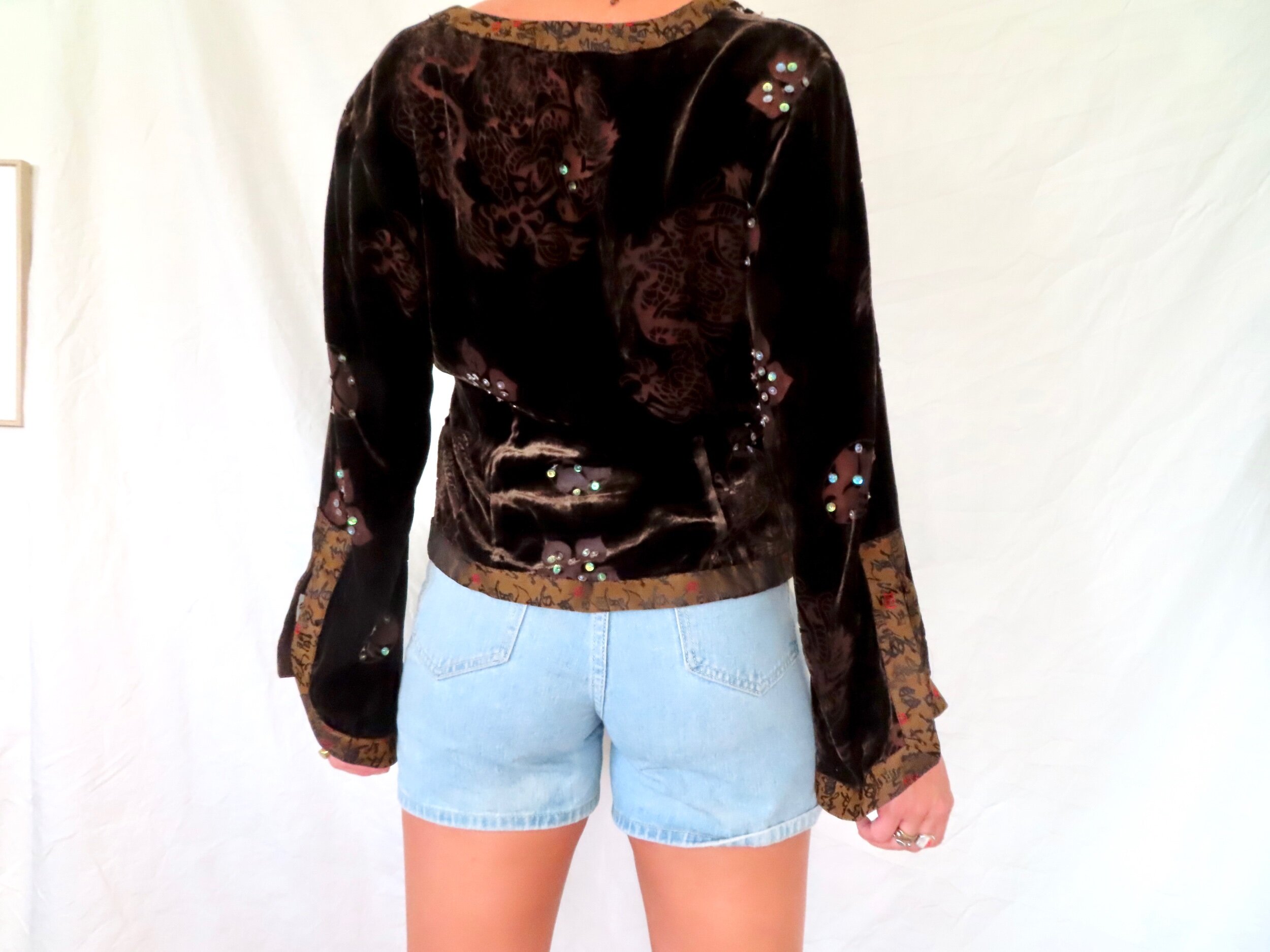 E6FEF8DE-562F-48EC-BF2B-3FDCBF6B9AD8