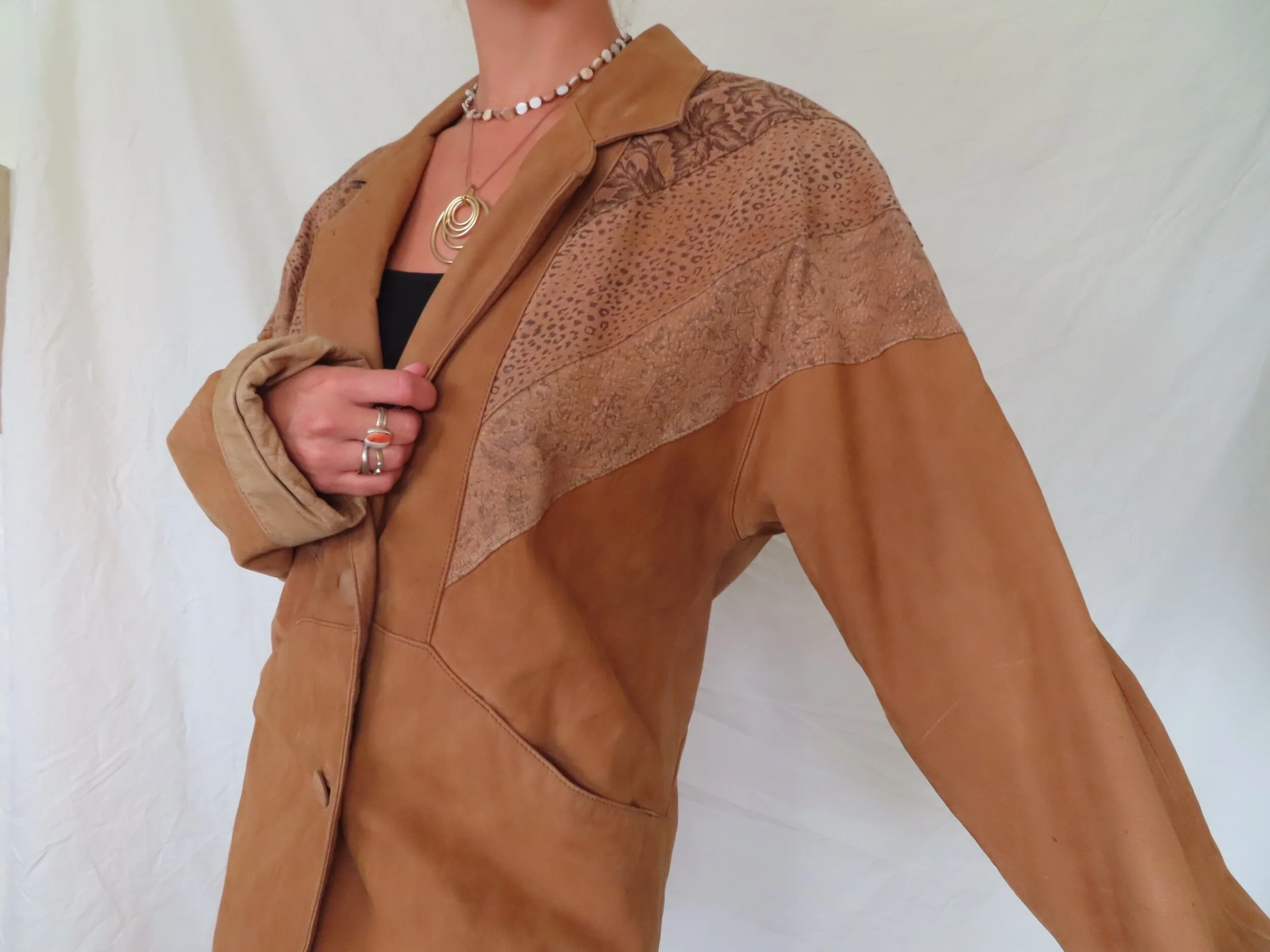 213C0BE2-6E8D-4D9E-BCE5-874F0924DD76