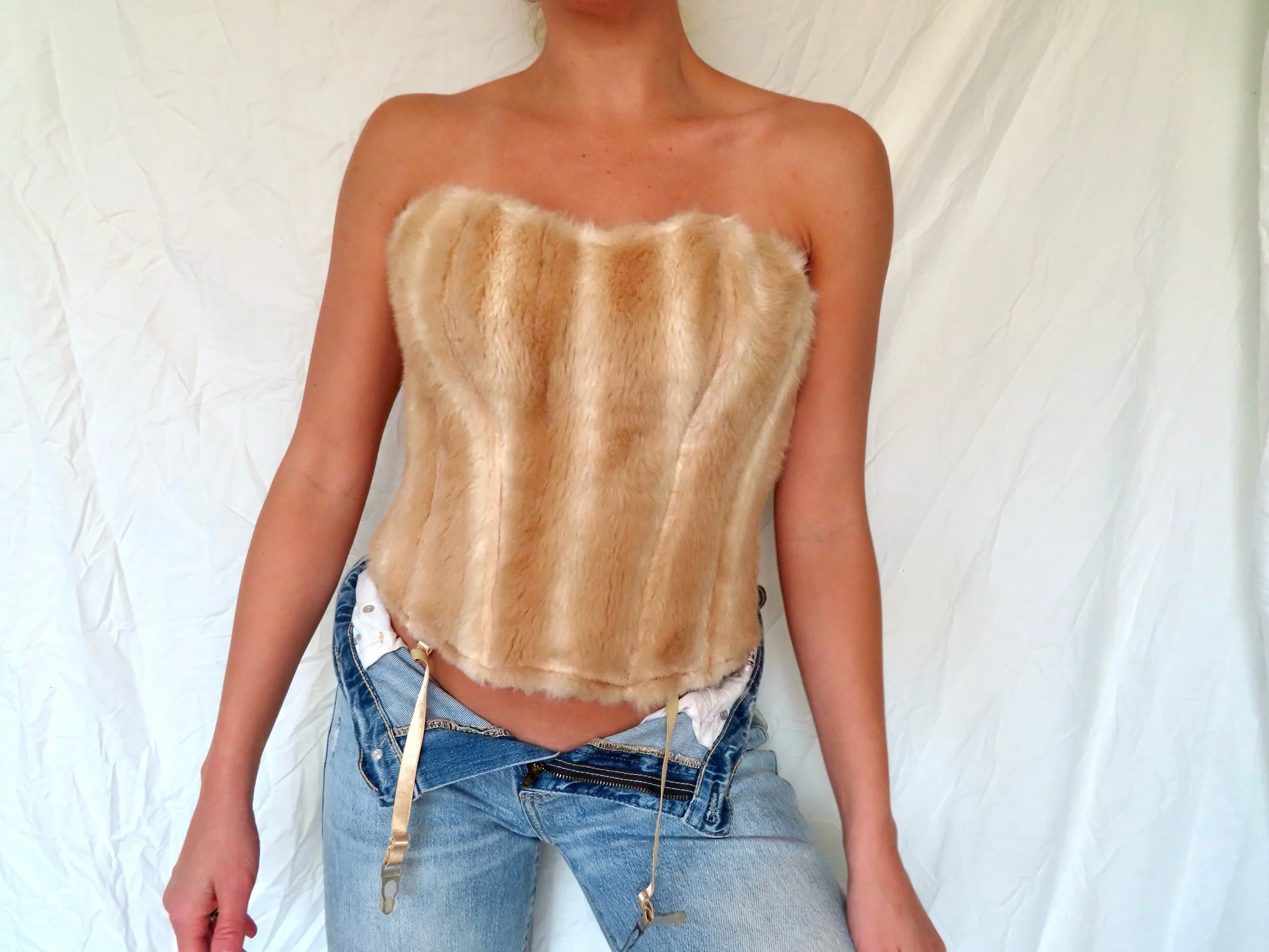 B0B4571E-E9A9-4096-ACB8-EACE2BFE70A3