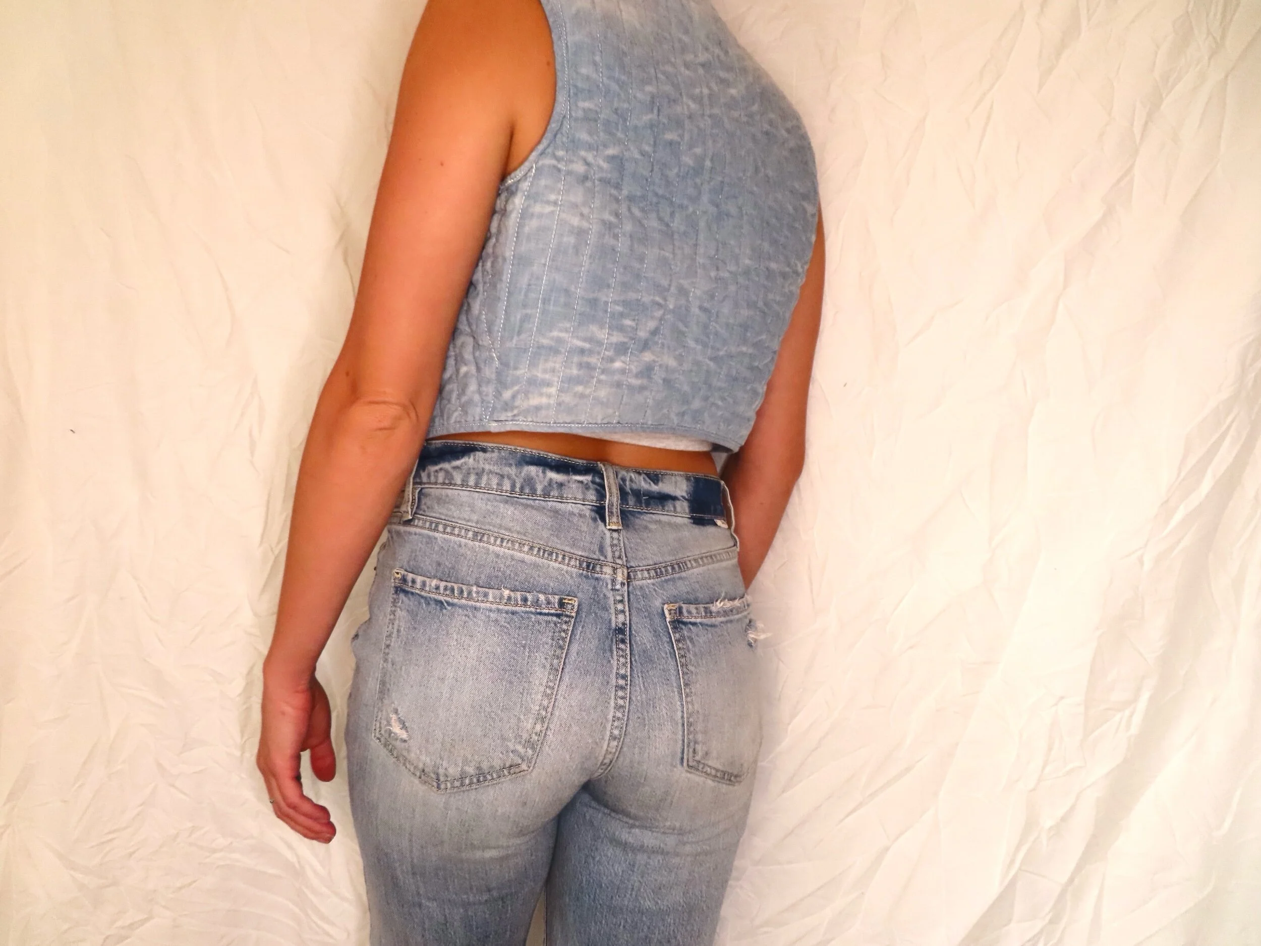 0A50E652-6376-43CA-B2F8-4ADFA01693FE