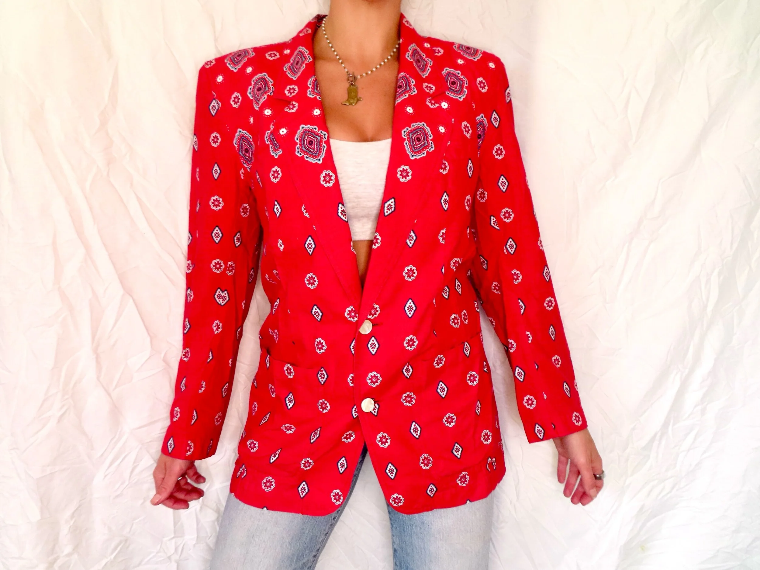 ADC9ABE5-4406-4982-927F-63B113CCECE2