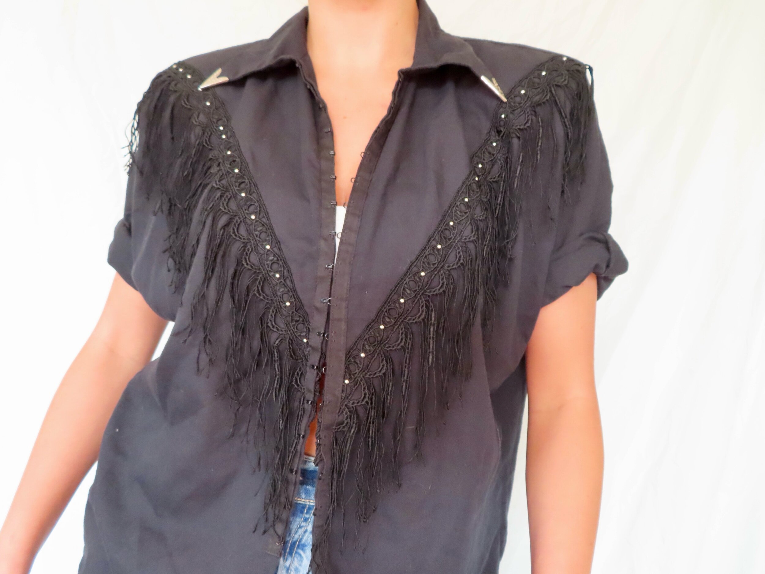 EDC23F5F-1EB1-4699-8F9B-5804AB512E64