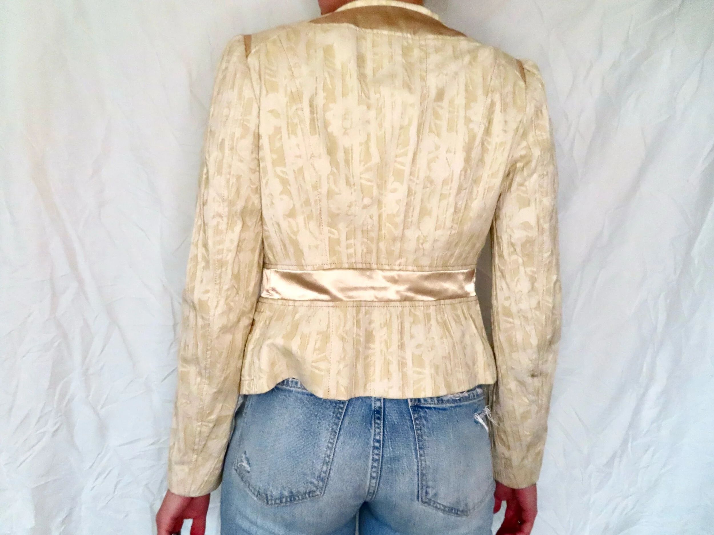 21D6D892-58CA-4535-9F45-3ADDB85A7DD5