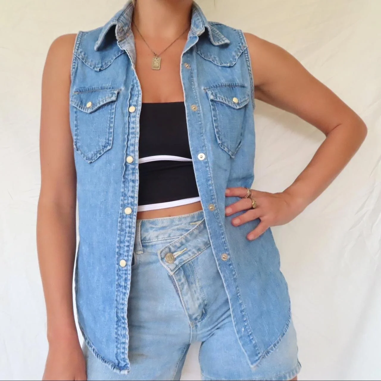 5D1BDB55-00C7-4669-B012-6D136BF823EA