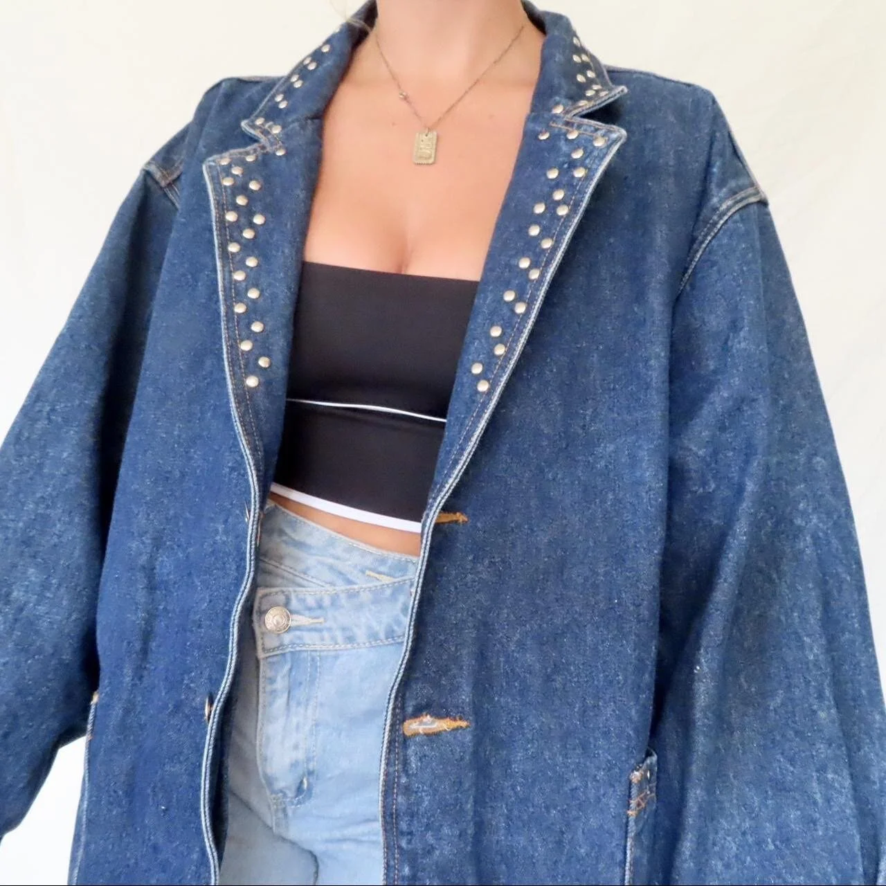 DD146796-E452-42CB-BAC2-62F0FE0AA5D1