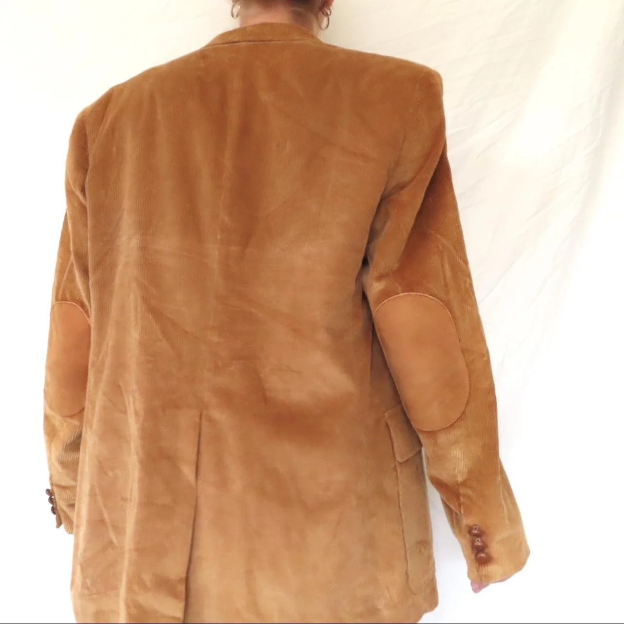 58249718-E930-4BA5-BDA7-AE3313143120