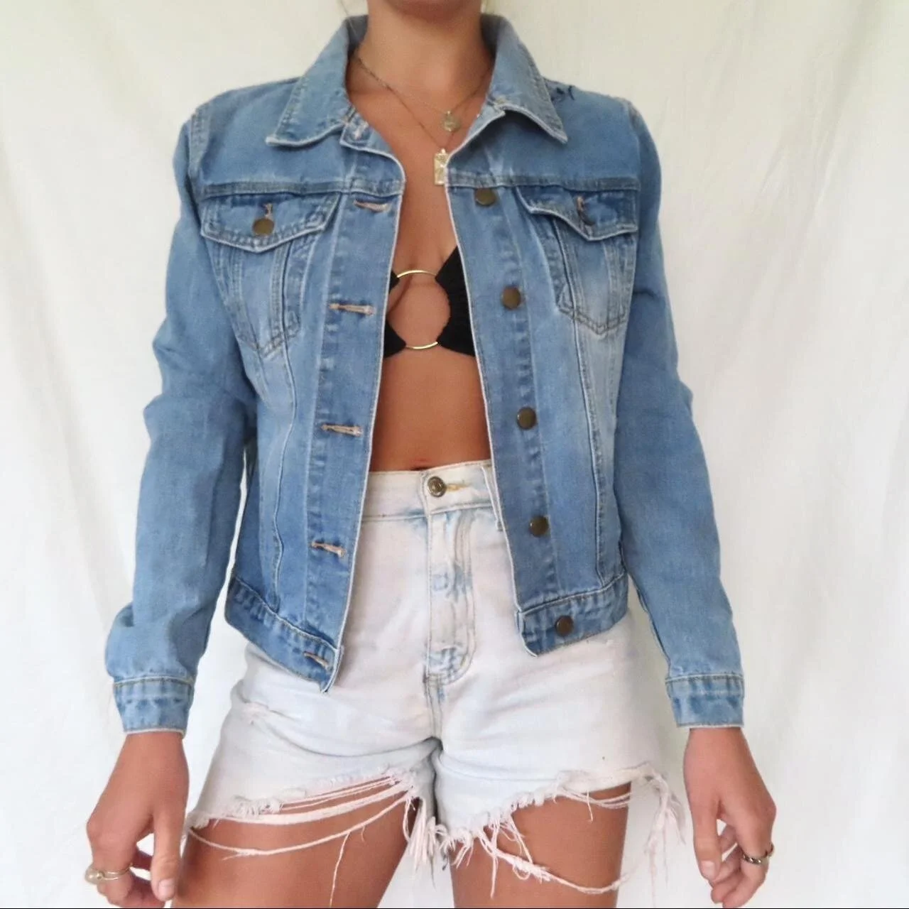 84D6A2C6-B383-4E23-BCD1-1ABF953C67C9