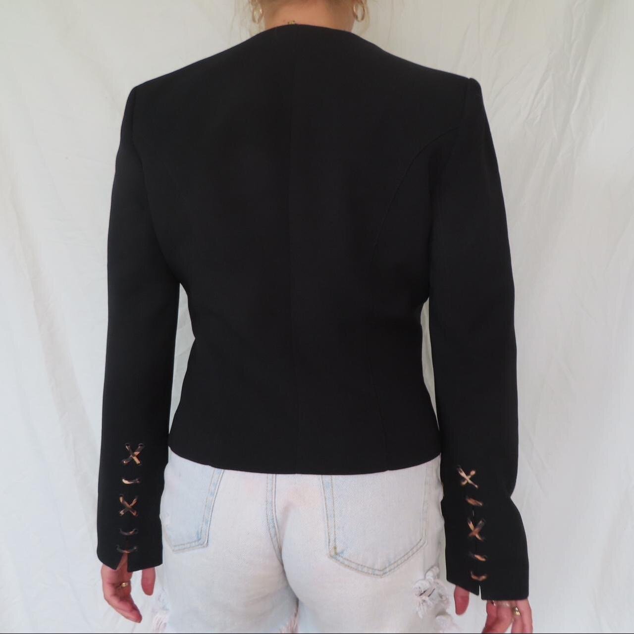 1CA8DB0F-2E12-4AAE-8024-F4960B9CC91F