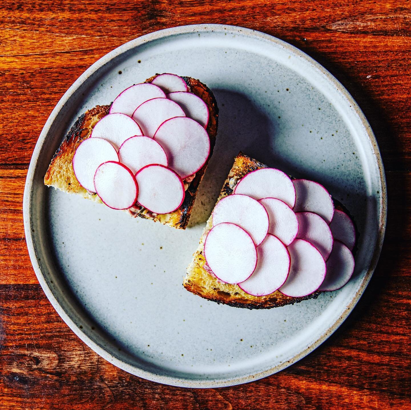 steak tartare / bottarga / radish