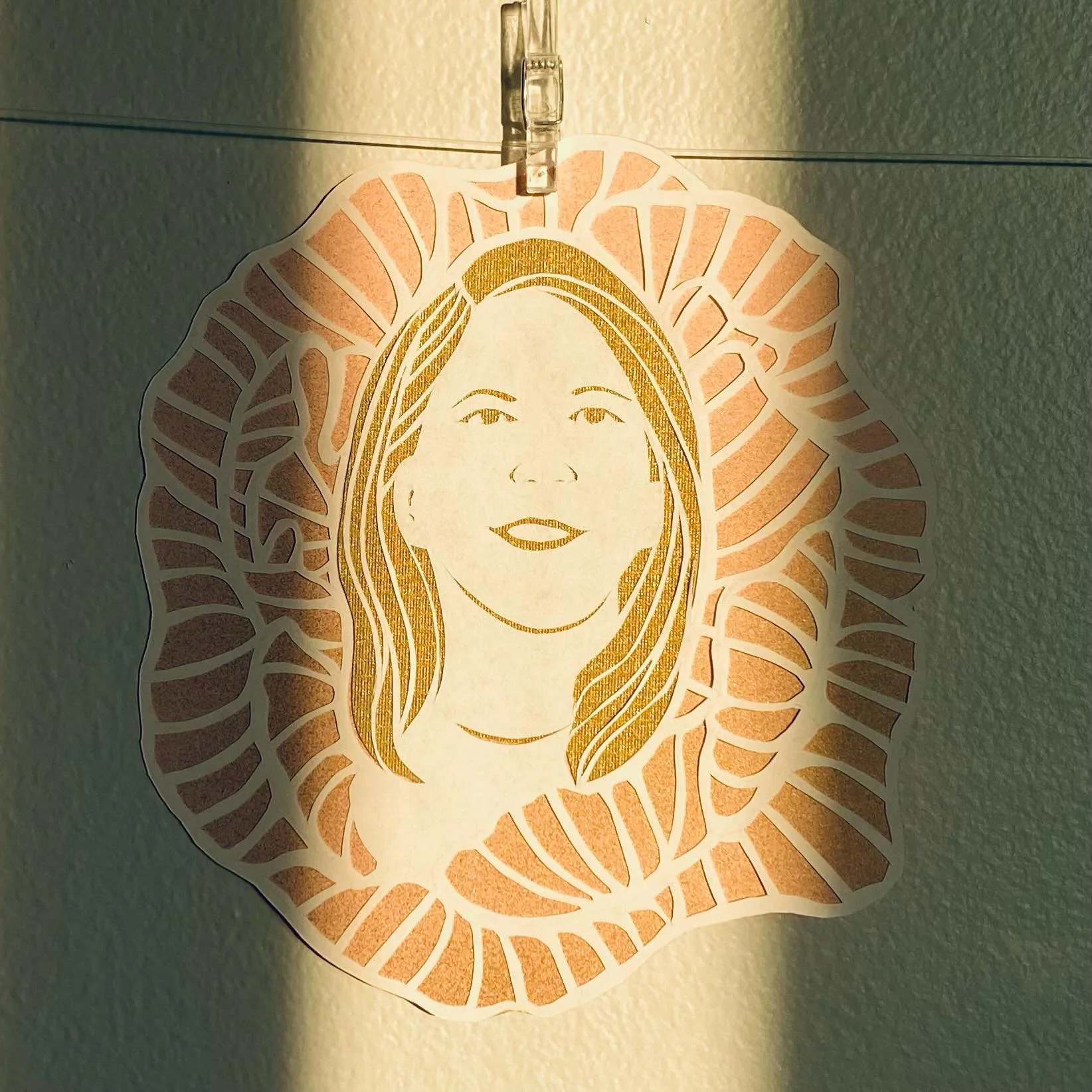&ldquo;She doesn&rsquo;t need to shout her name,
She&rsquo;s walking through the sunshine through the rain
With every &lsquo;no&rsquo; she found a way 
She&rsquo;s smiling brighter every day&rdquo;&mdash; she rises and she glows by Linhy 

#bestgifte