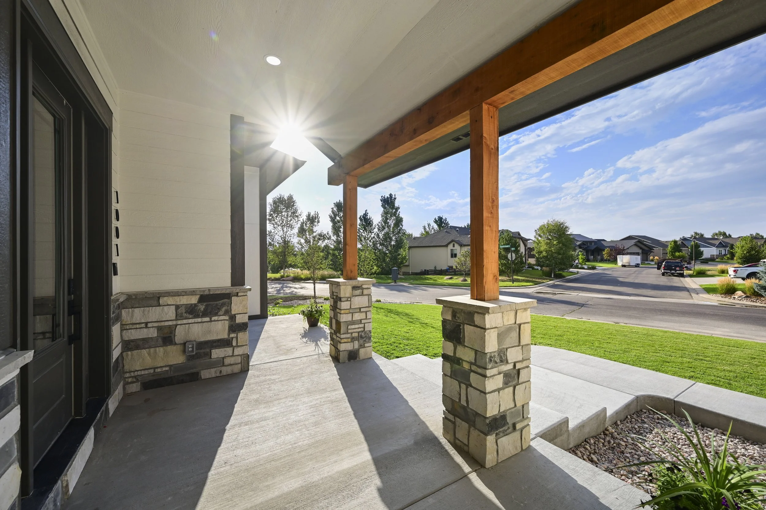 1001 Hawkshead St (8).JPG