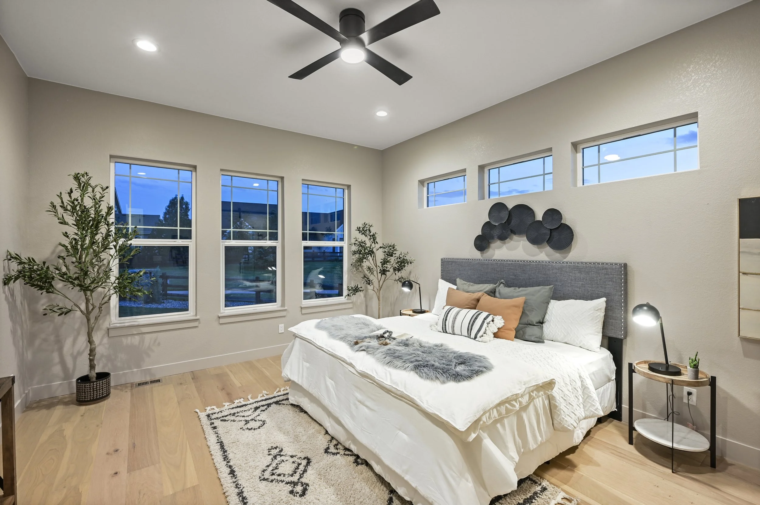 1001 Hawkshead St (96).JPG