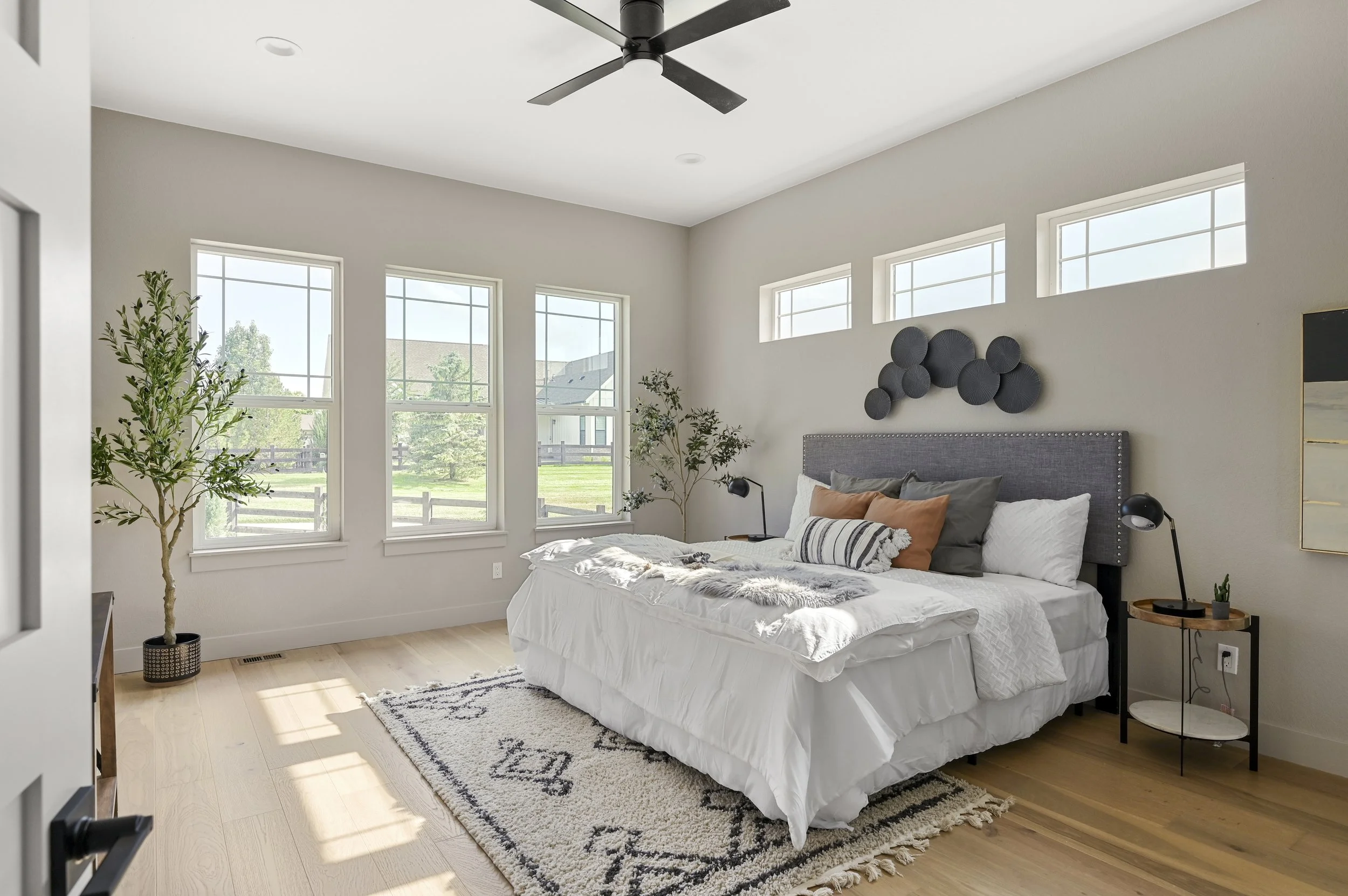 1001 Hawkshead St (29).JPG