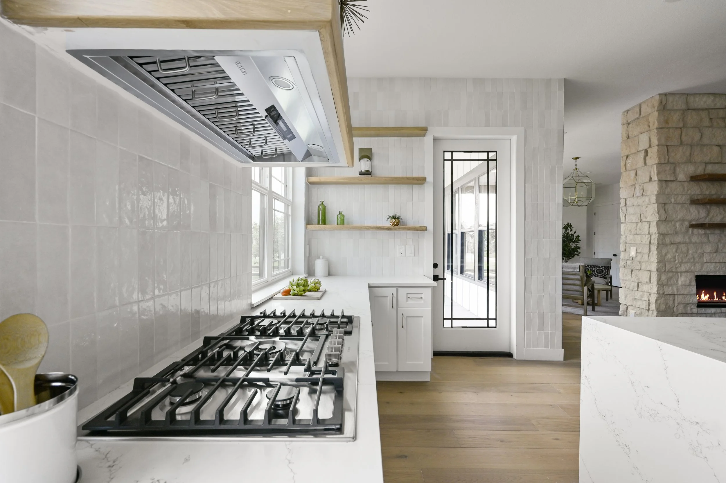 1001 Hawkshead St (26).JPG