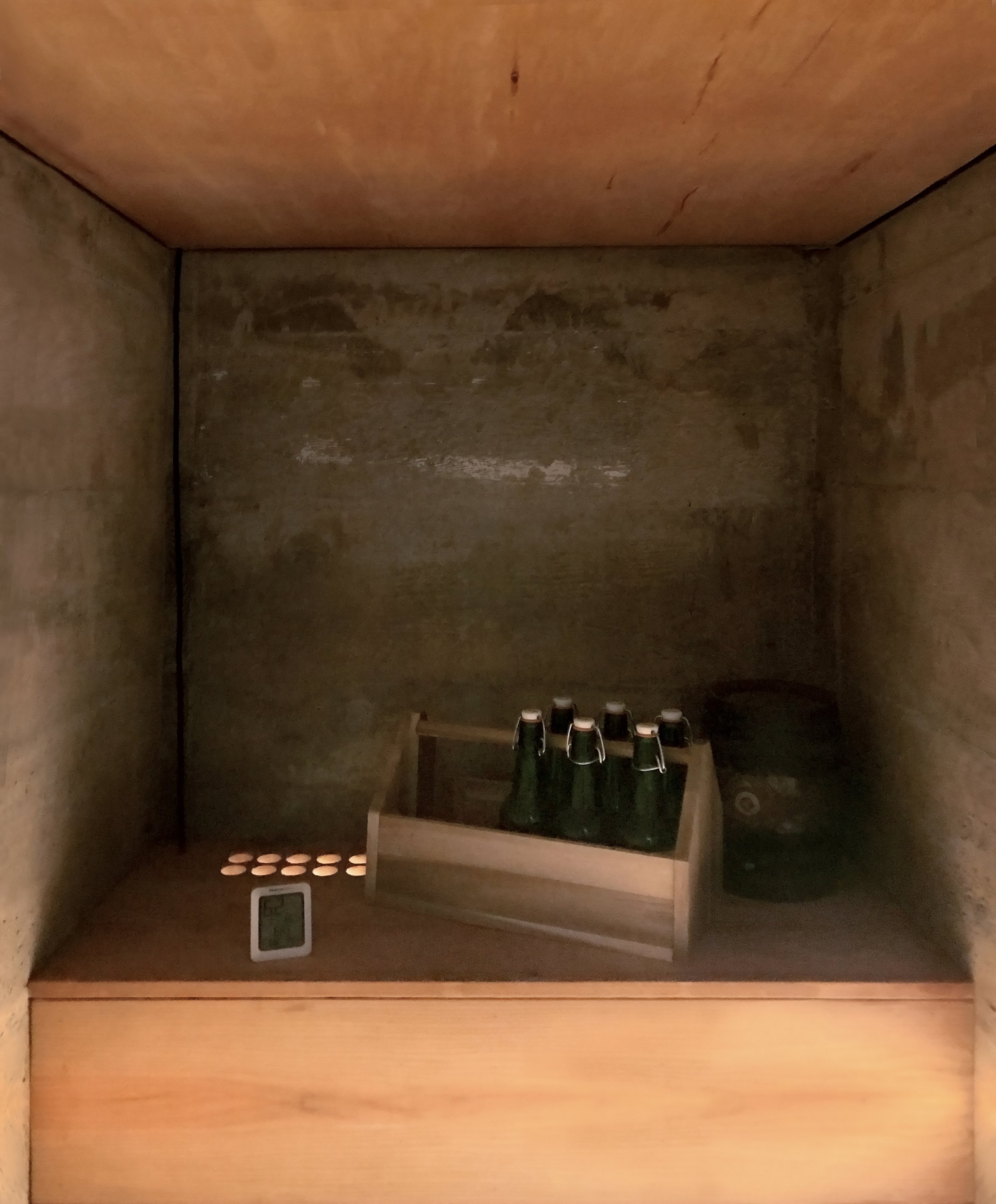 WINE CELLAR_03.jpg