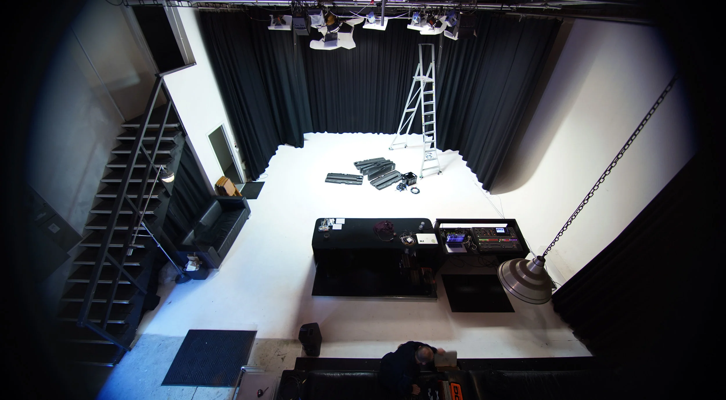 GIG LAYERS FOR GIF more frames cropped more_0002_003.jpg