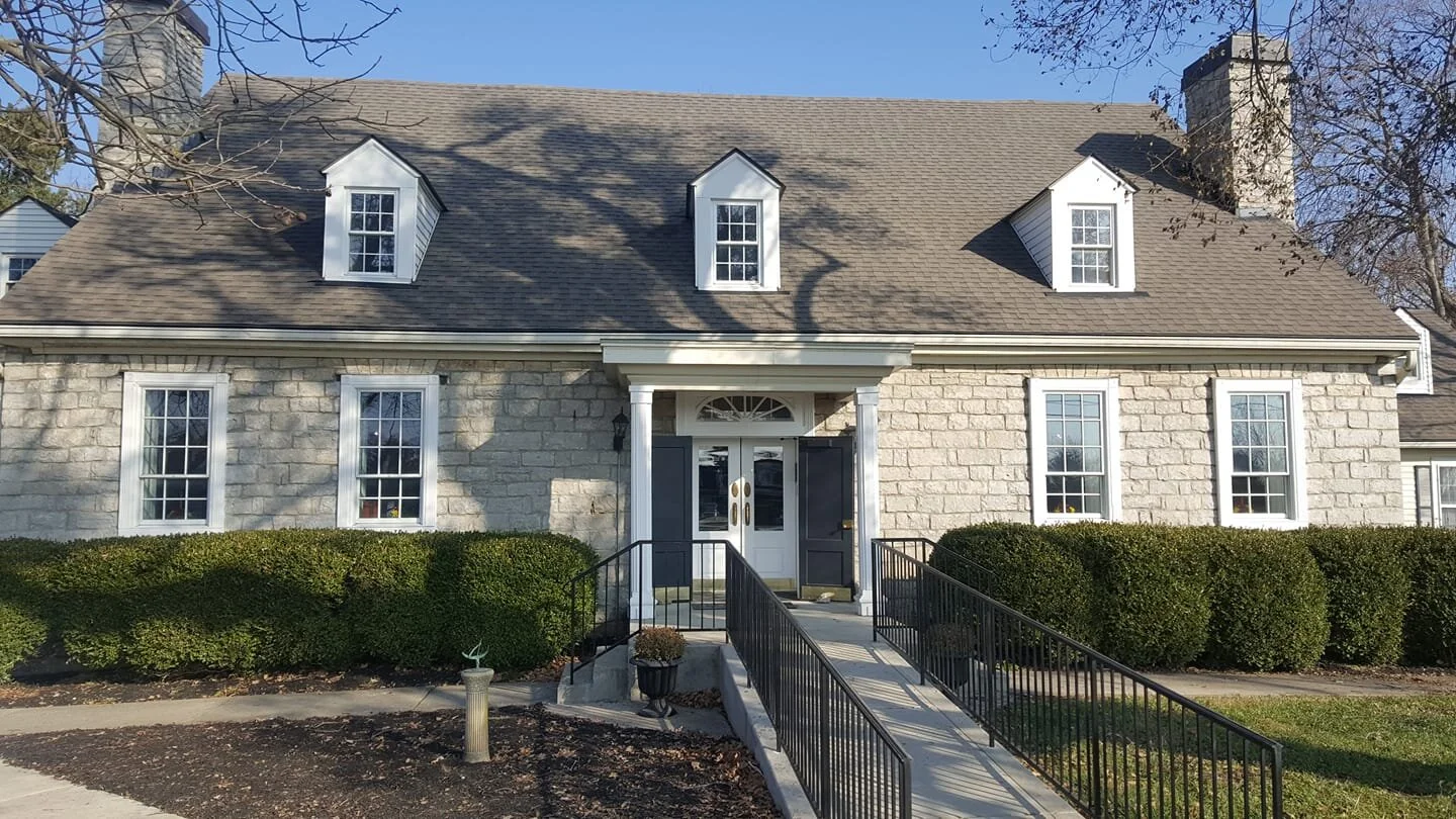 Old Stone Inn &amp; Tavern closes its doors