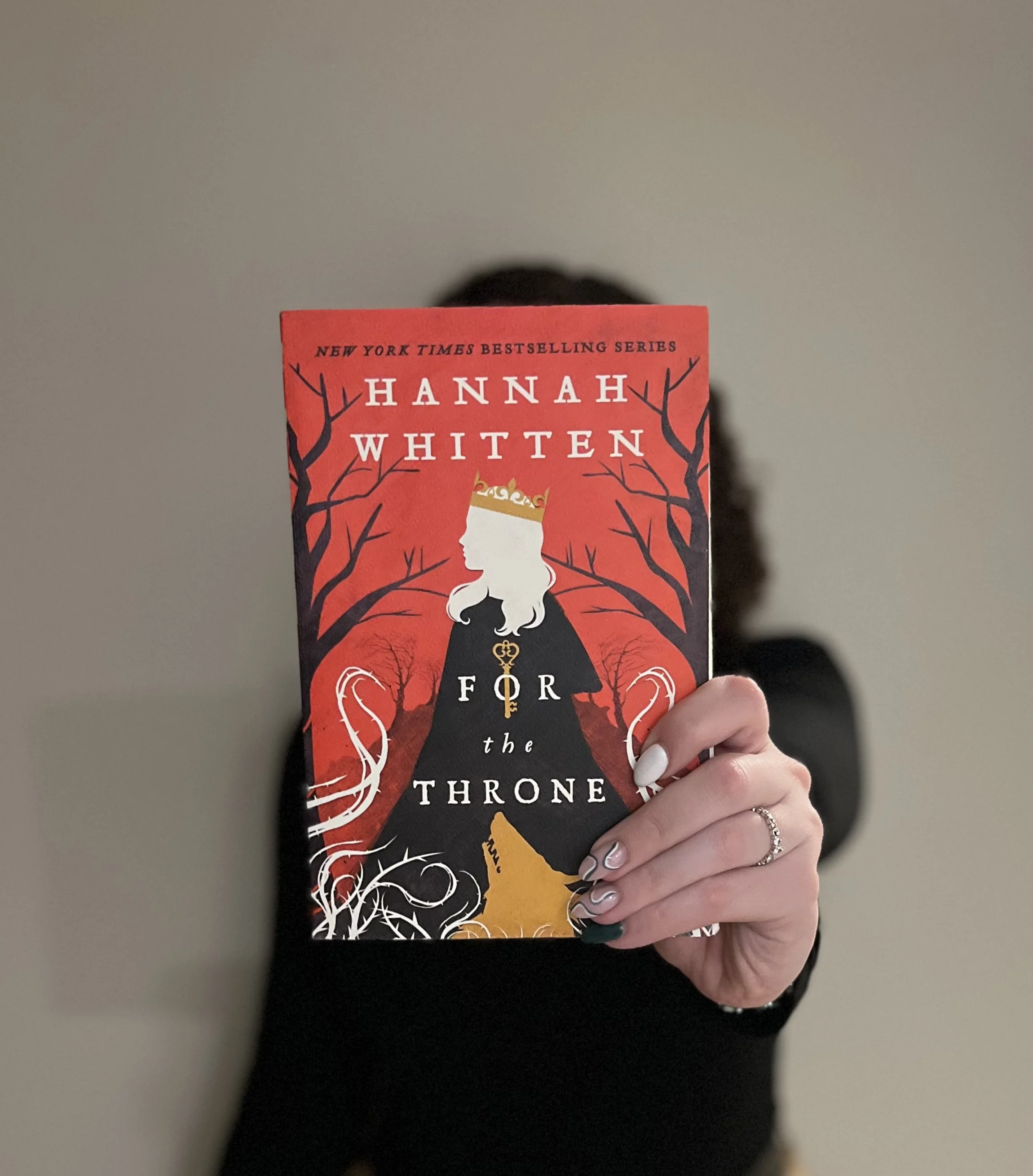 Book Review: For the Throne by Hannah Whitten