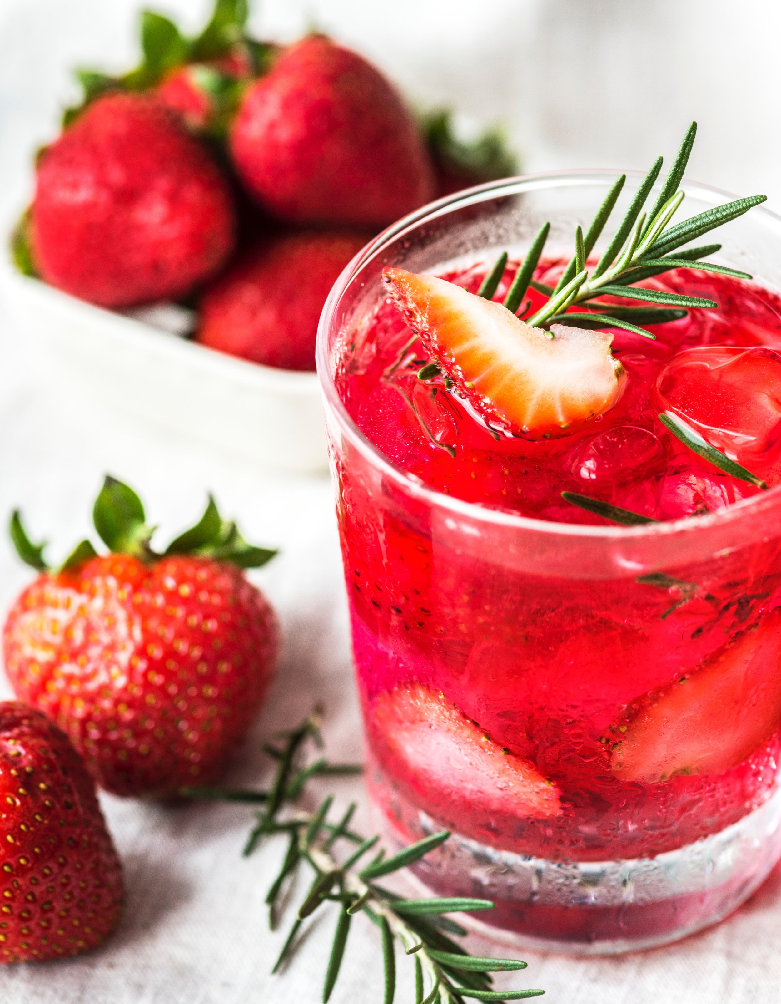 antioxidant-berries-beverage-1268478.jpg