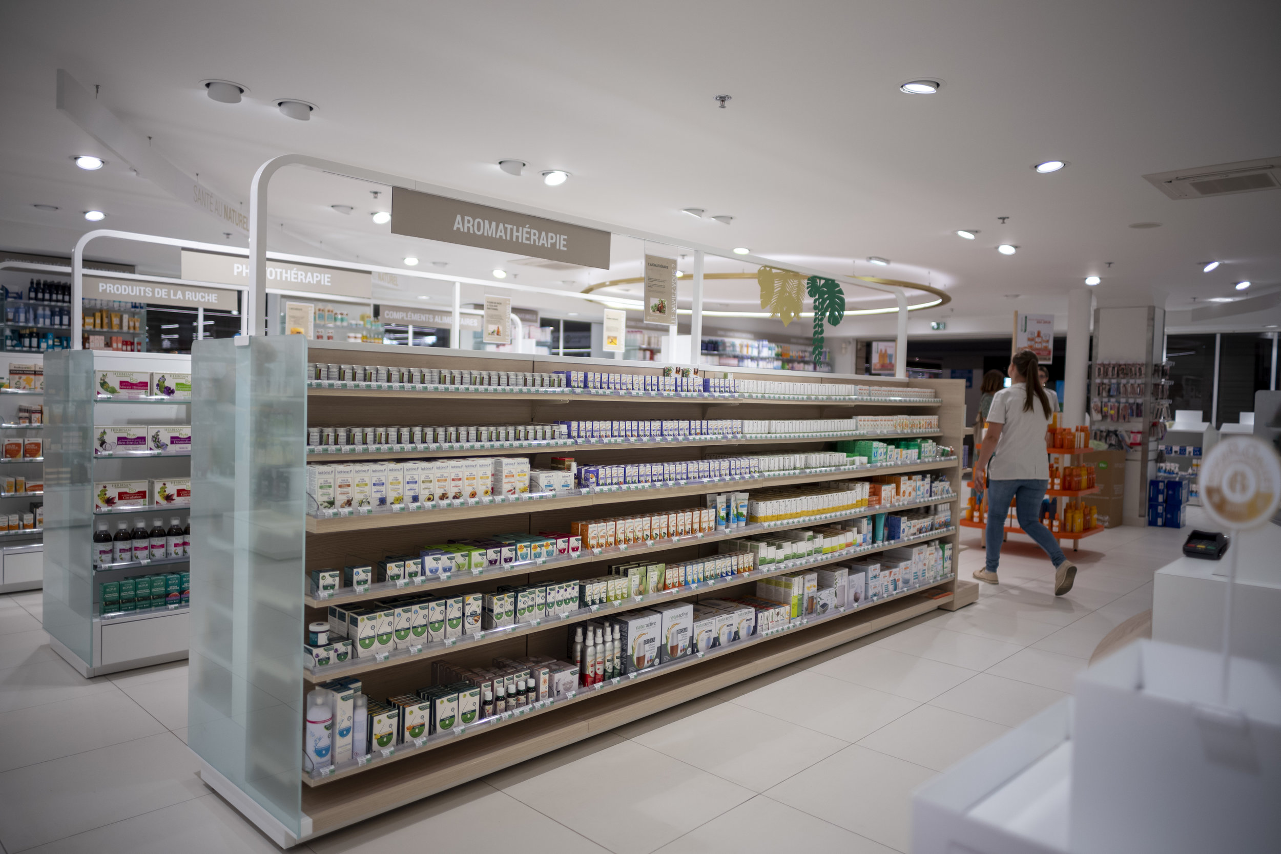  STAL fabrique et déploie vos concepts 