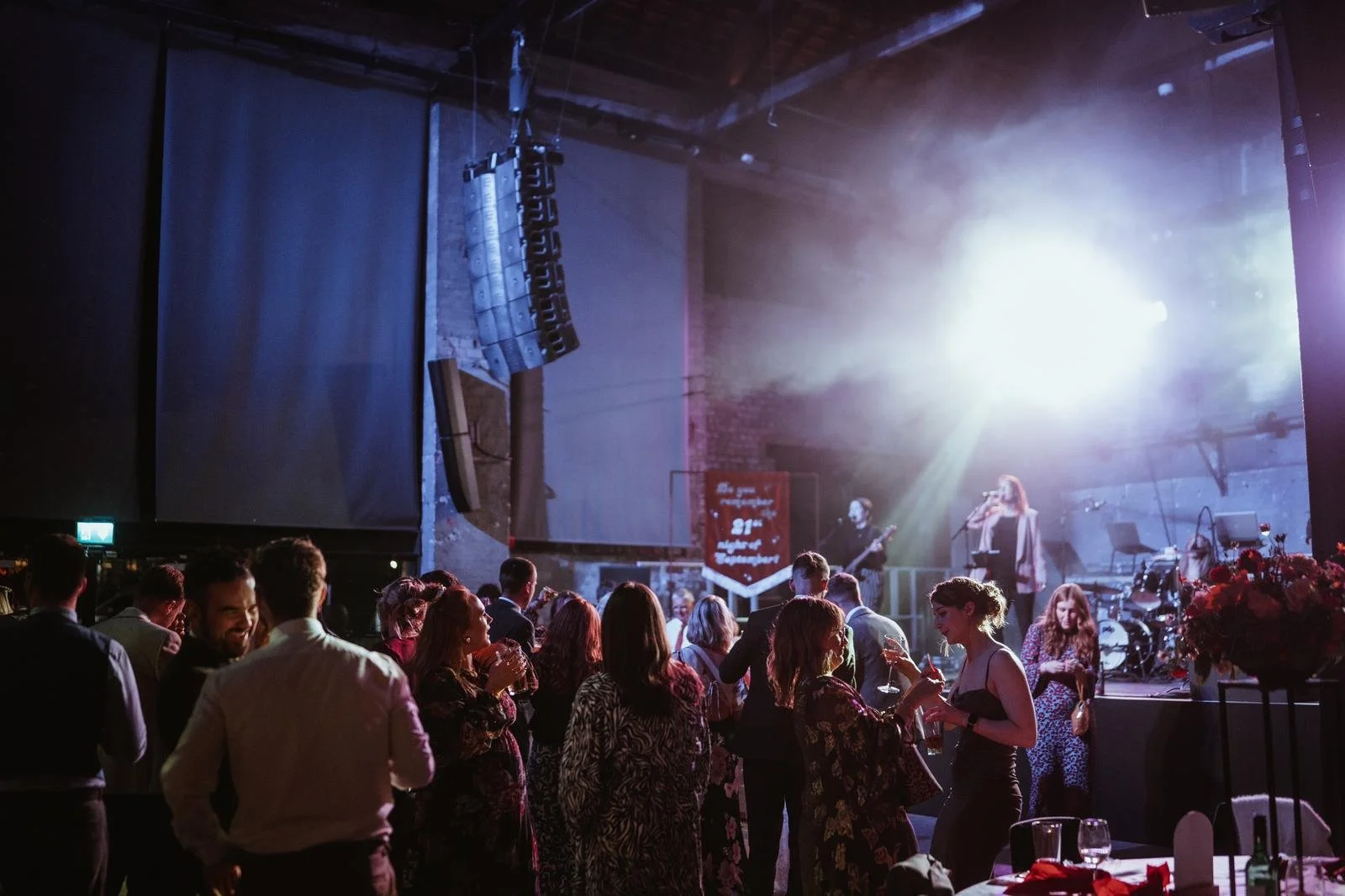 Customisable event décor