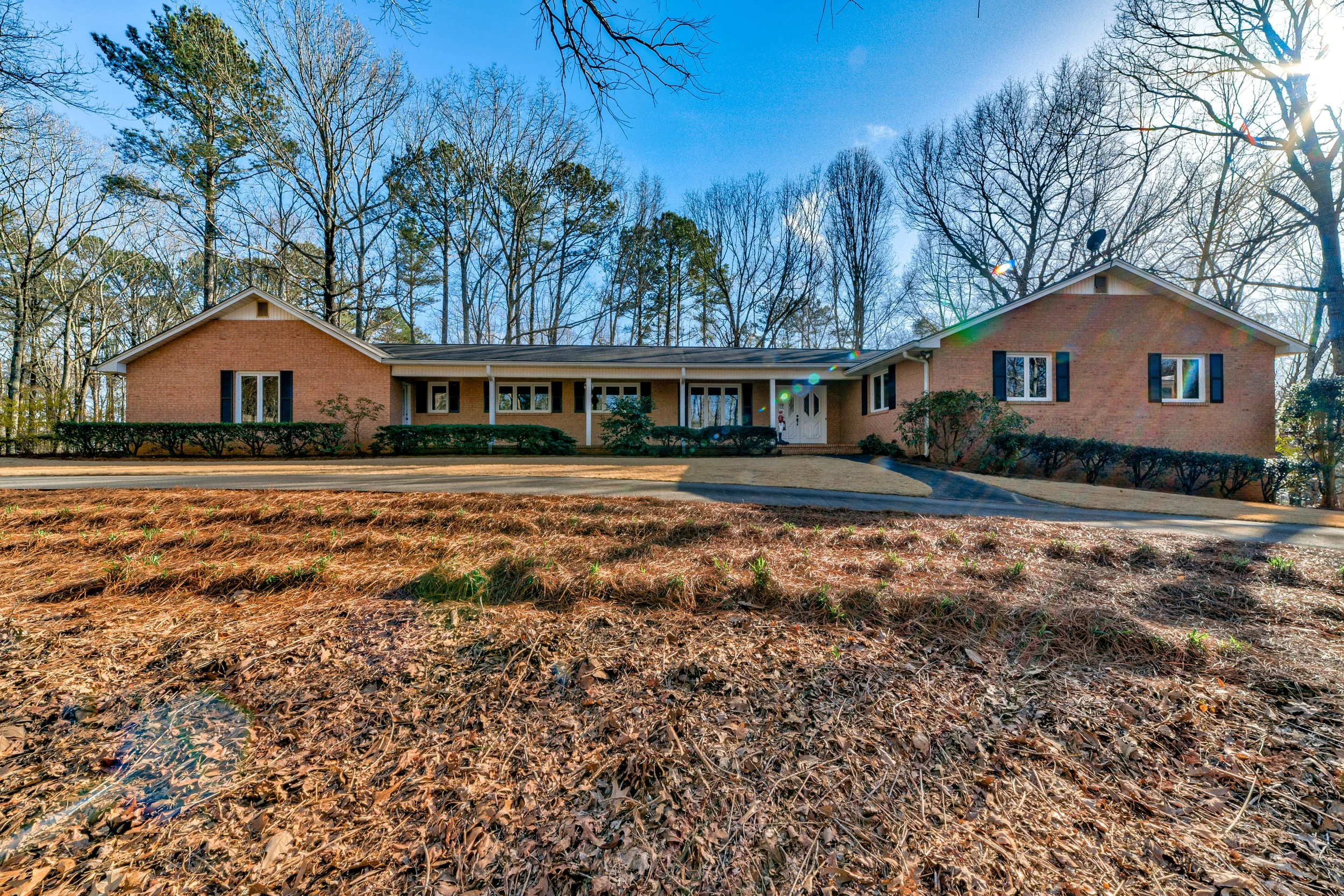 301 Woodmont Ct-32.jpg