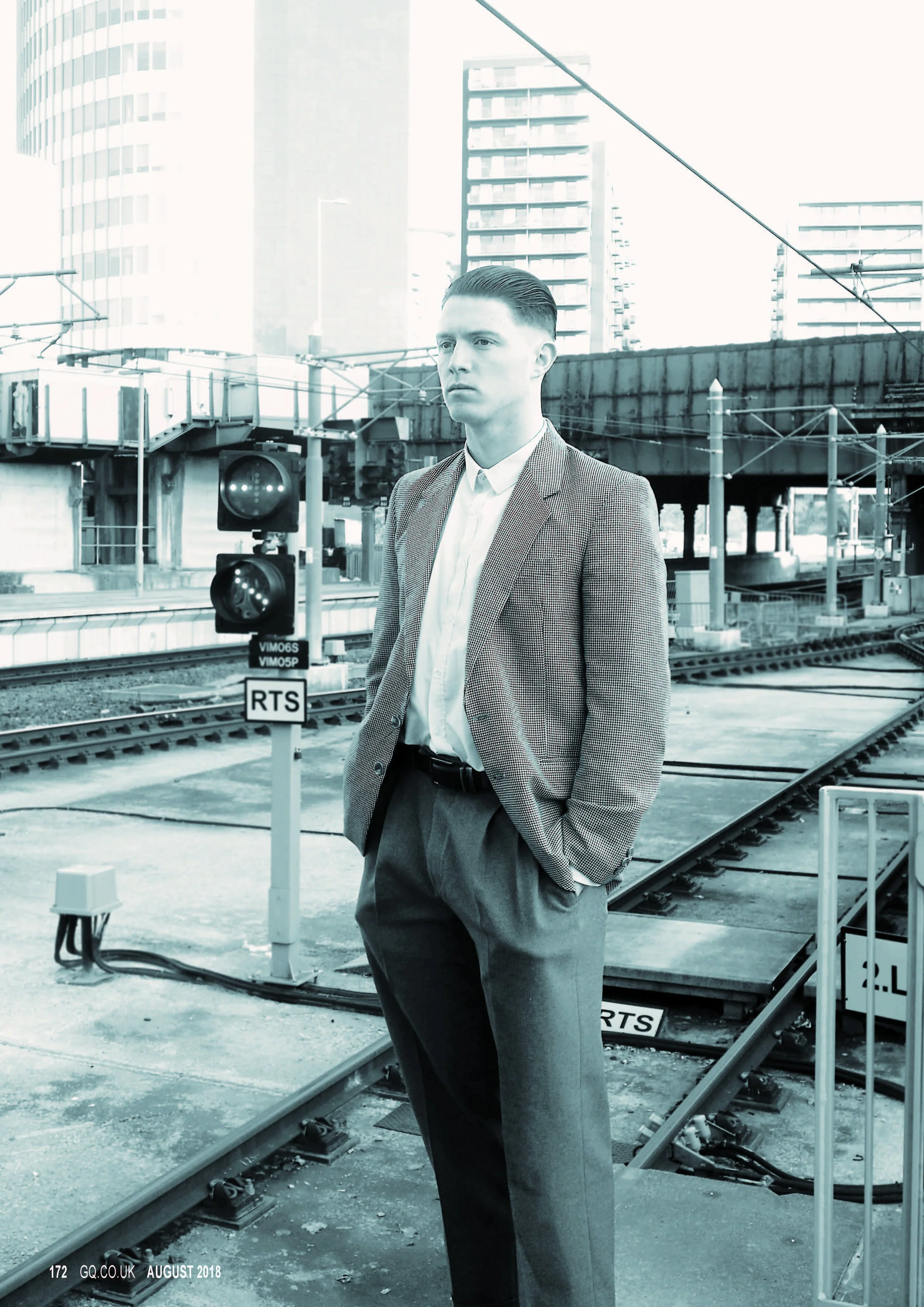 GQ Magazine - Uni_Page_04.jpg
