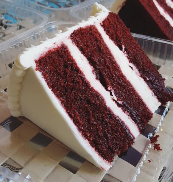 Red velvet sliced cake.jpg
