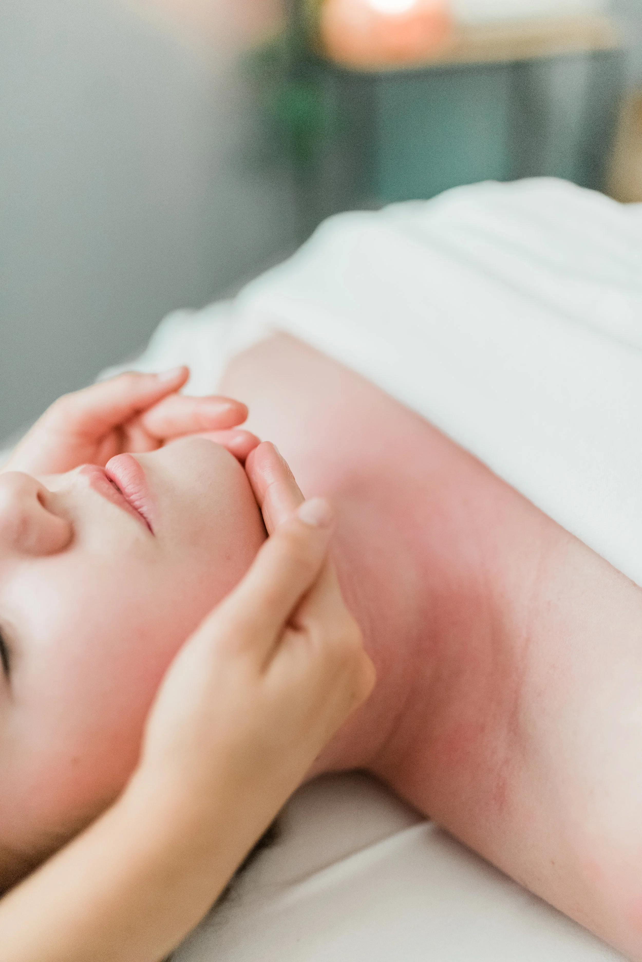 Lymphatic face massage is an excellent way to remove inflammation, improve skin health, and open the sinuses. Available as an add on service to your massage session (+15 minutes, $25), and included with the detox service offering at no additional cost.