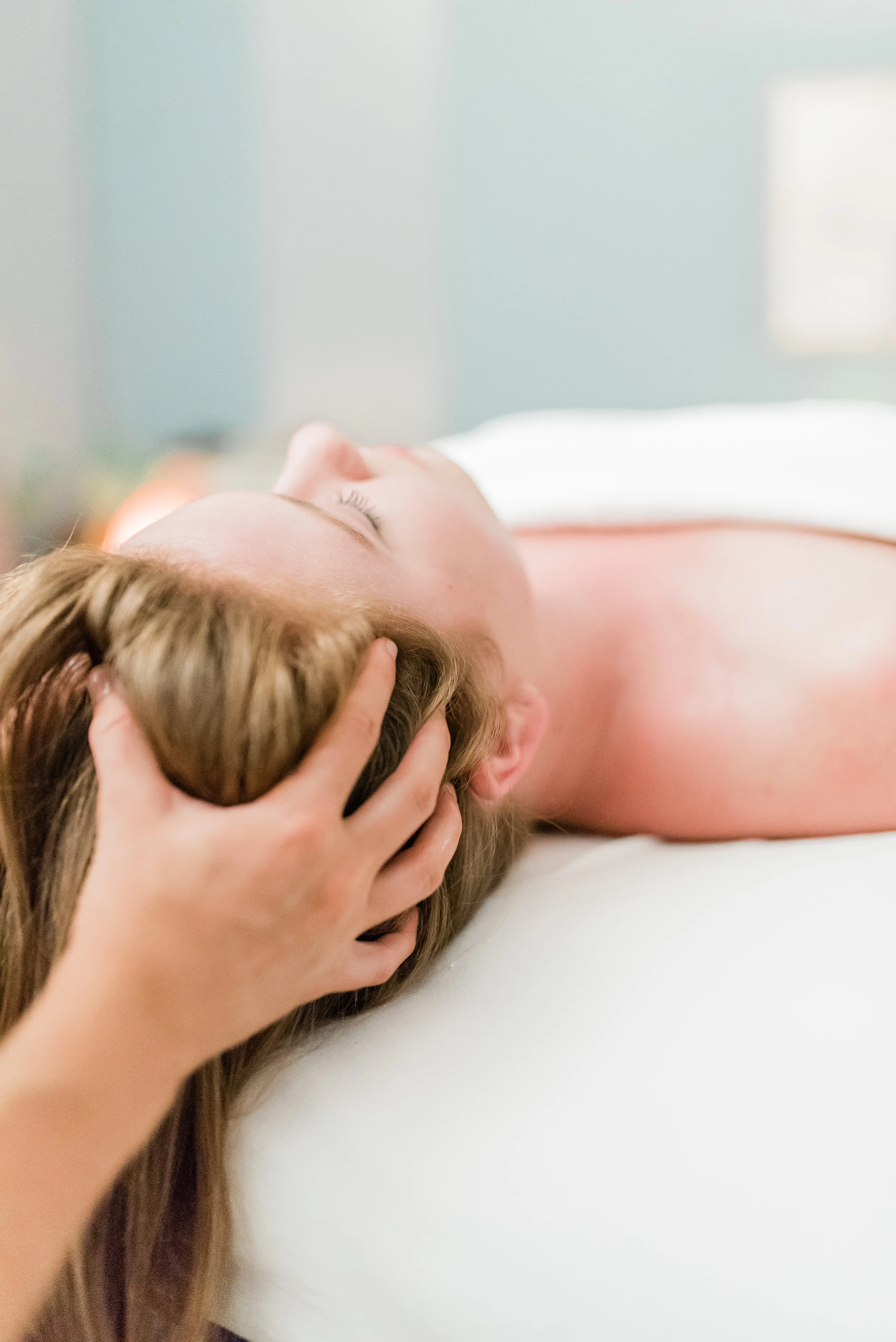 Craniosacral Therapy facilitates the body’s natural rhythm of cerebrospinal fluid to bring about harmony, balance, and healing. Available as an add-on service to your massage session (+30 minutes, $45), or as an individual treatment: the core.