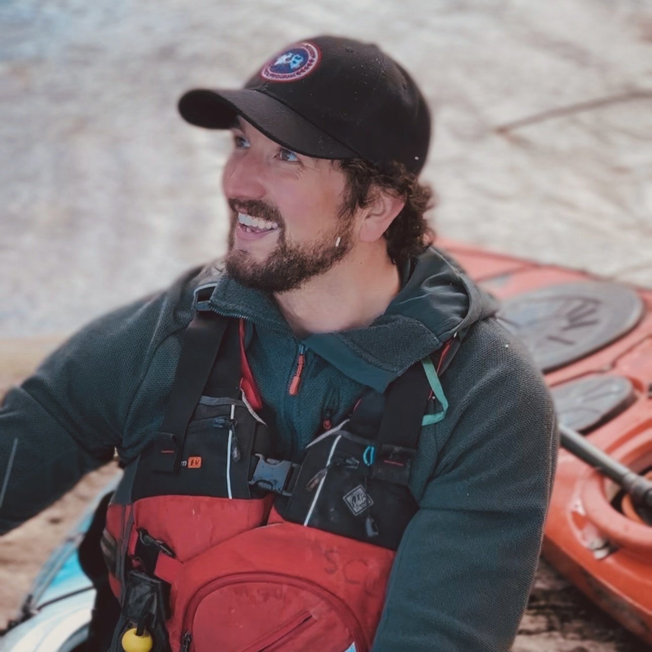 Hanging out on the river with this superstar today. @darrenedwards_adventurer is featuring in SoulKind Four - out this summer!
&bull;
Thanks @nickmozza for being our leader 🙏🏻
&bull;
&bull;
&bull;
&bull;
&bull;
#mindset #resilience #positivity #per