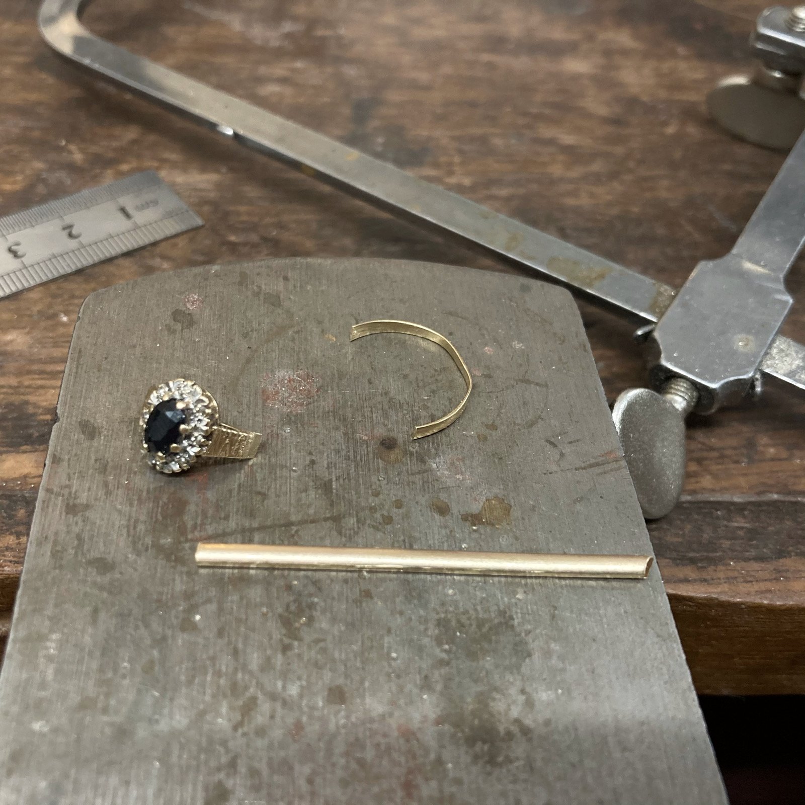 Ring Re-shanking on an 18ct yellow gold, sapphire and diamond ring