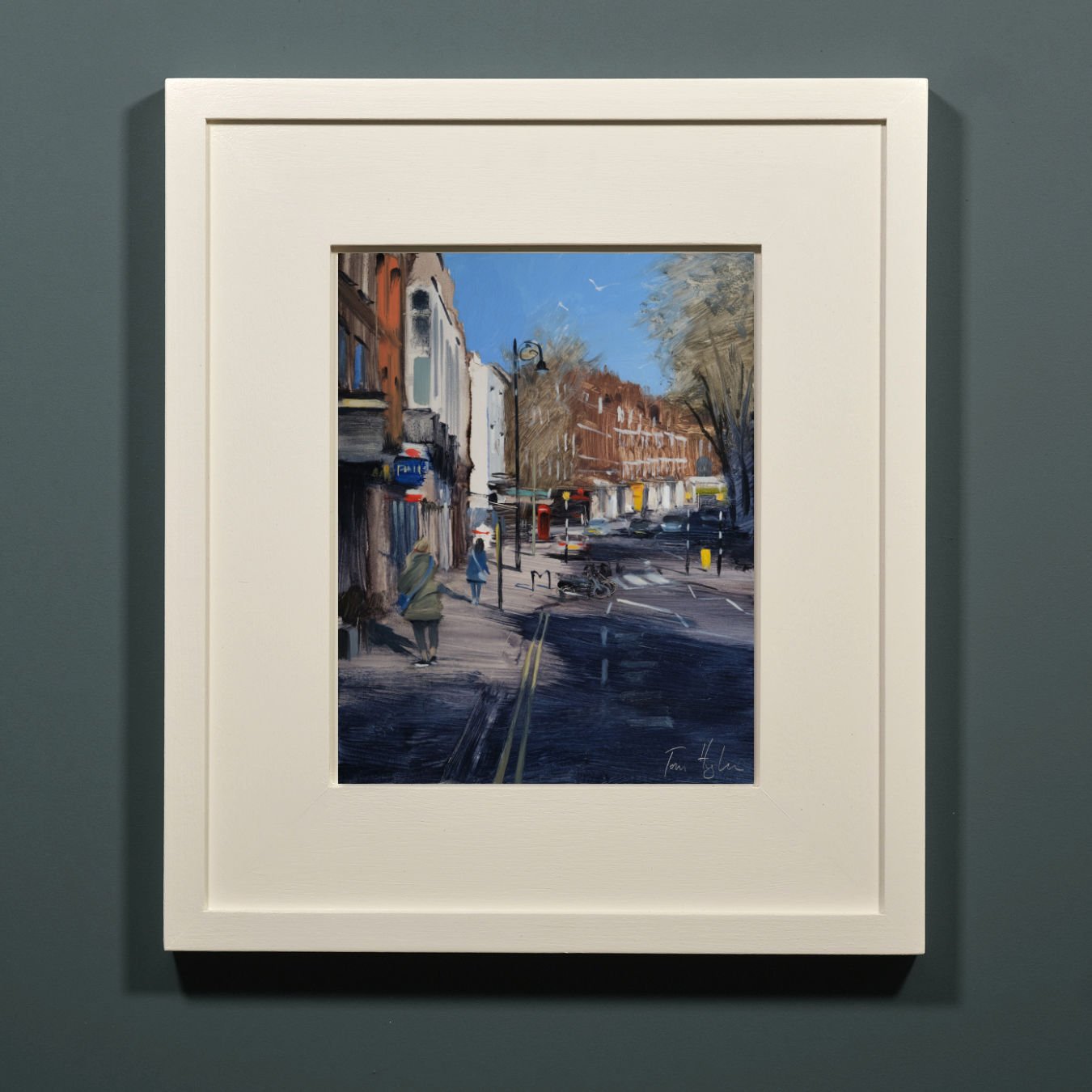 Shoppers on South End Rd, Hampstead