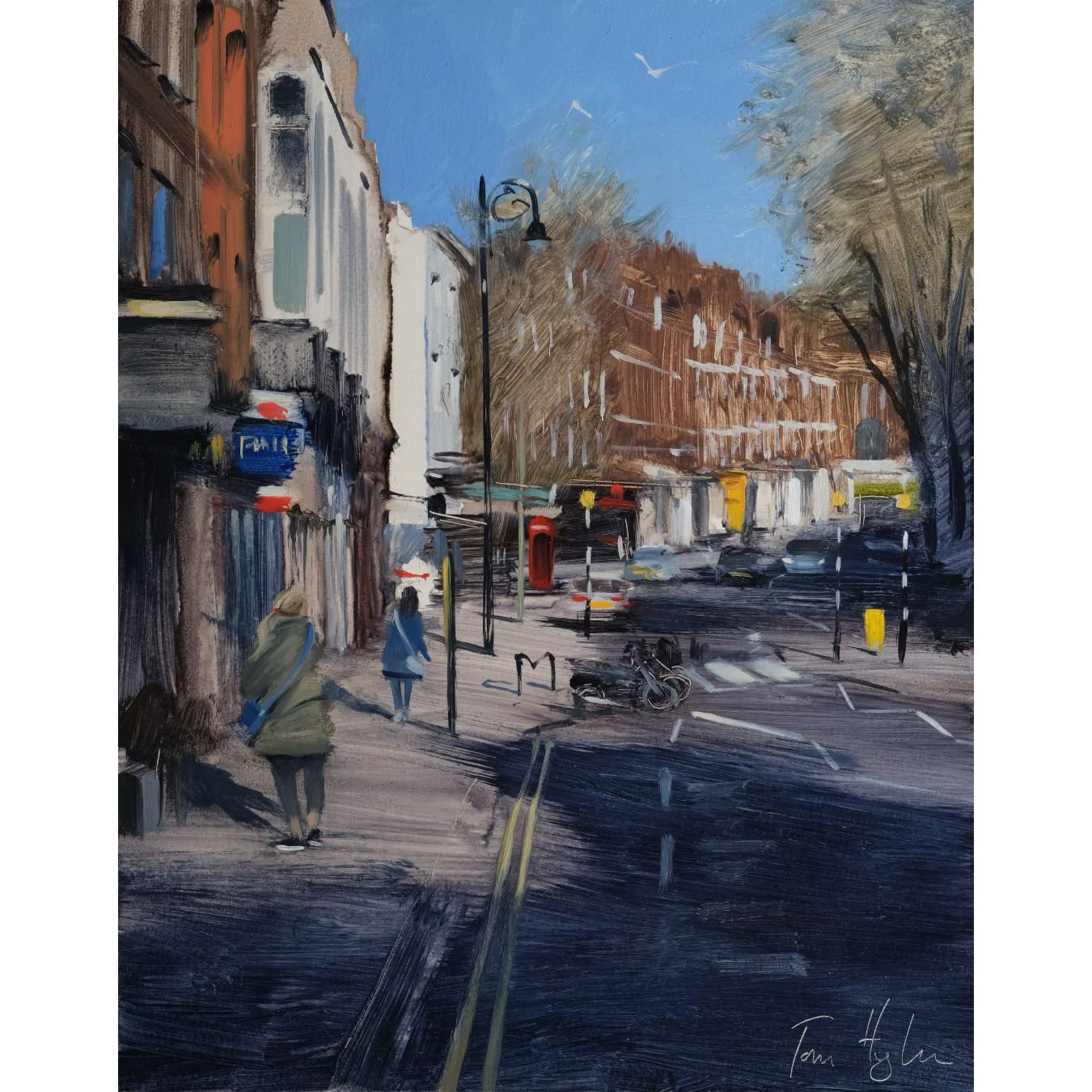 Shoppers on South End Rd, Hampstead, long shadows_2.jpg