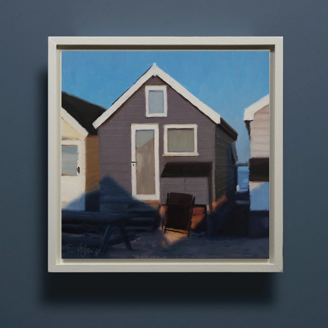 grey_chair.jpg