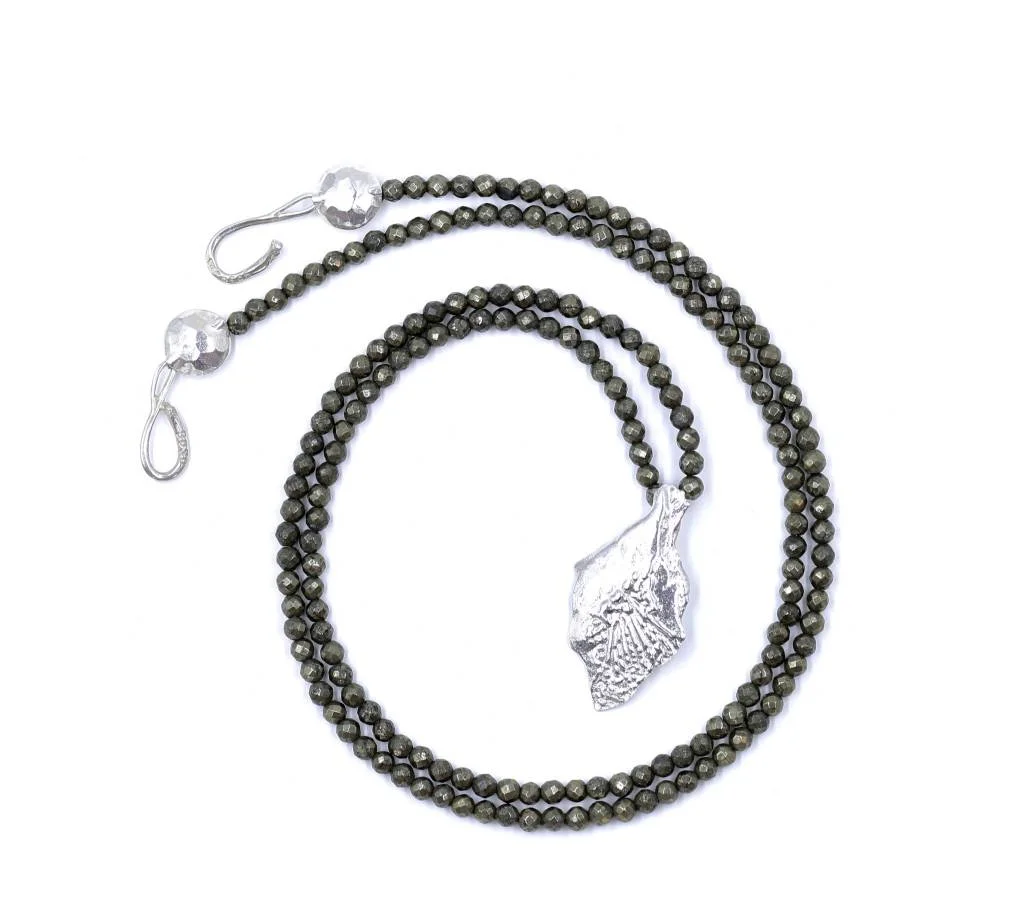 Garfish Scale Pendant Necklace - Sterling Silver (XL) - Opera