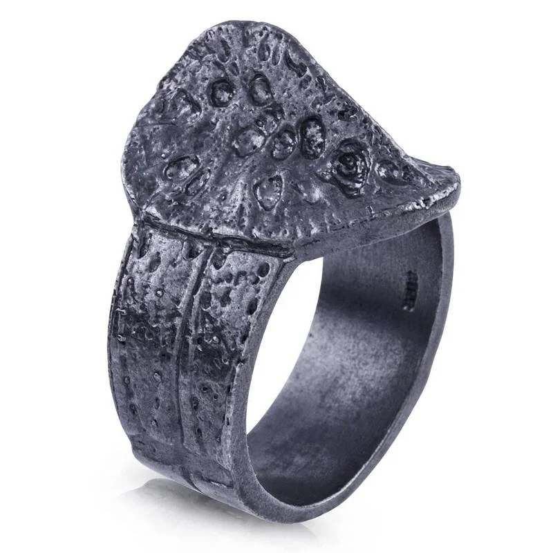ALLIGATOR SCUTE RING- STERLING SILVER (OXIDIZED)
