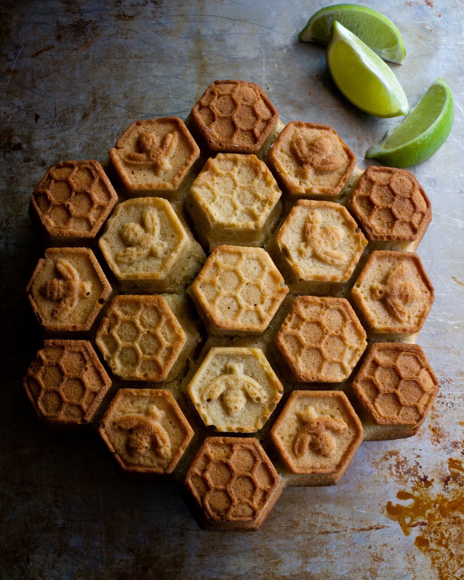 bakeware silicone mold bee honeycomb cake