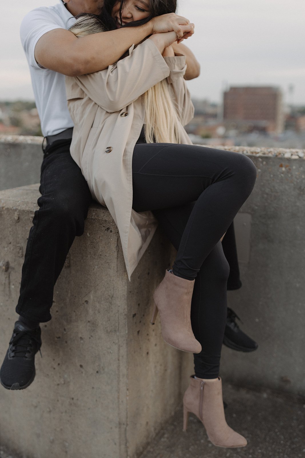 cc-and-marc-memphis-downtown-engagment-session-fall-2023-tennessee-wedding-photographer-jo-darling-photography-108_websize.jpg