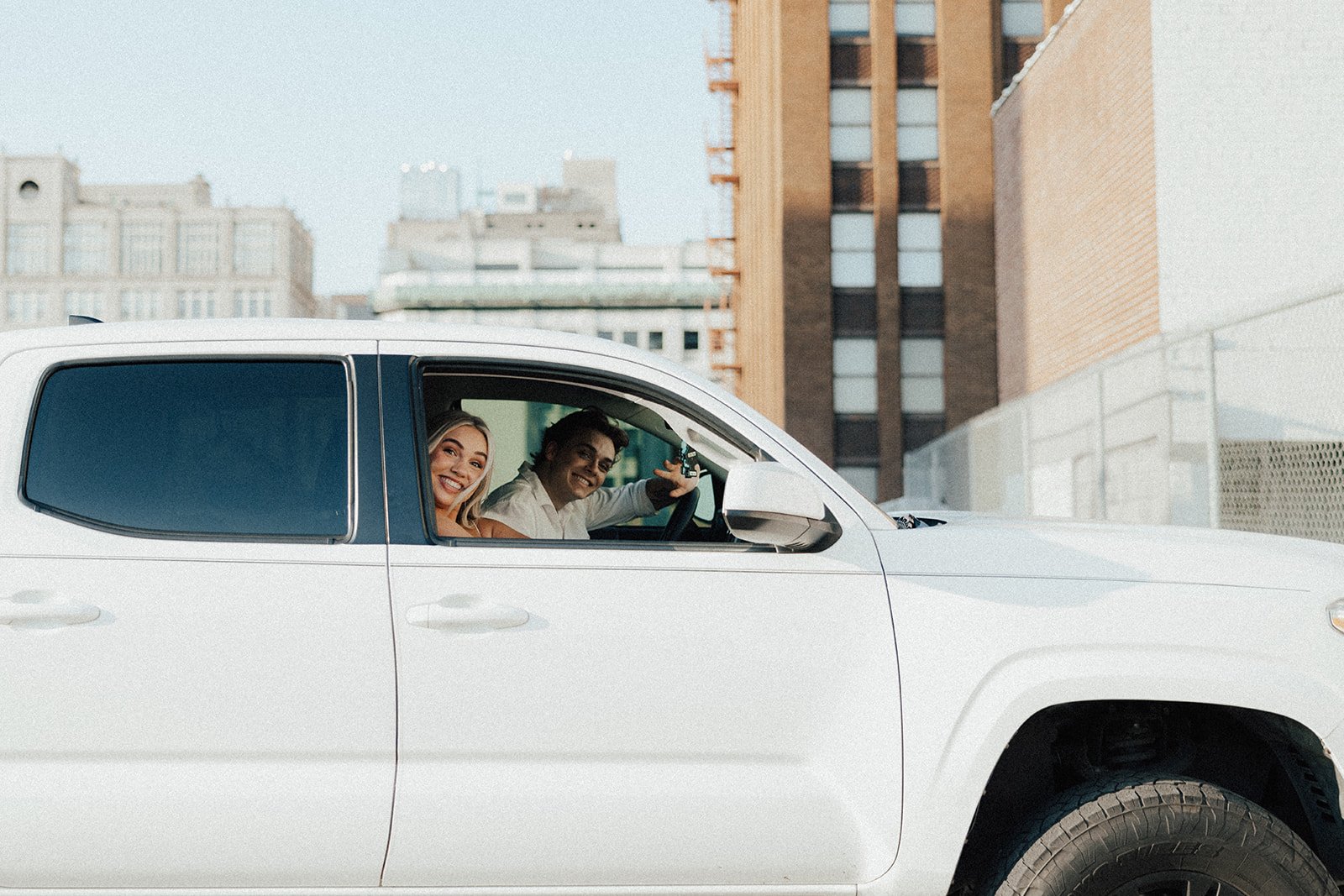 hannah-and-trey-parking-can-be-fun-downtown-memphis-river-walk-mississippi-beach-tennessee-wedding-photographer-jo-darling-photography-51.jpg