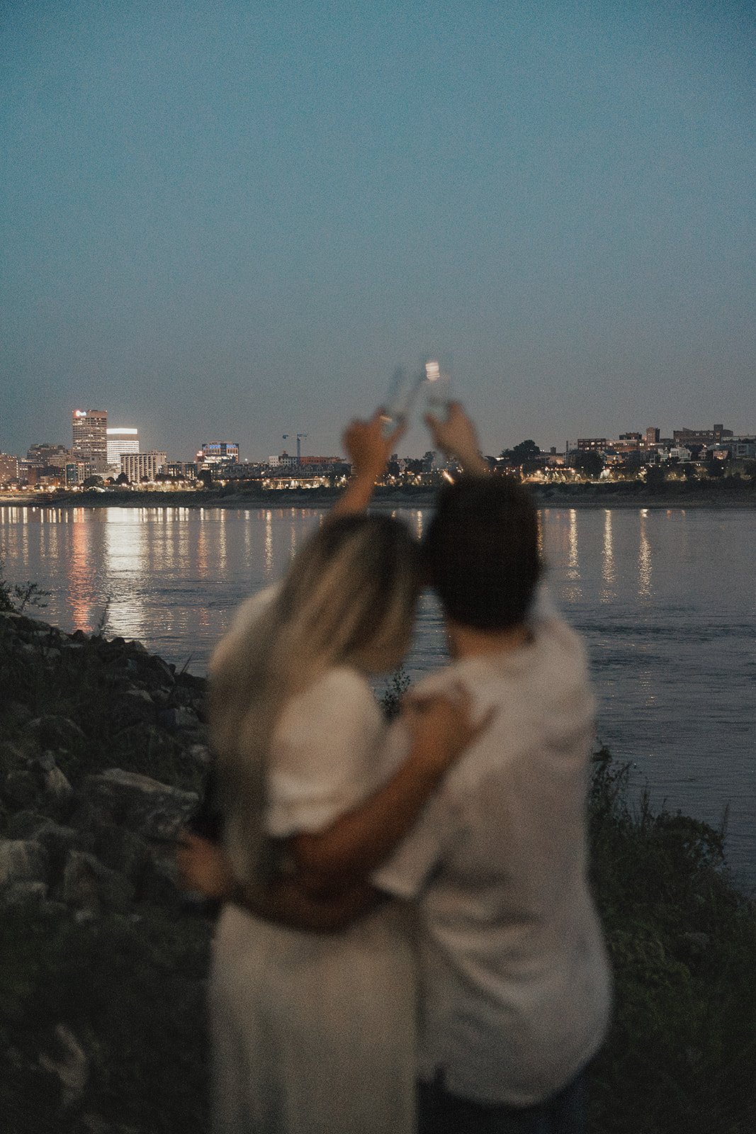 hannah-and-trey-parking-can-be-fun-downtown-memphis-river-walk-mississippi-beach-tennessee-wedding-photographer-jo-darling-photography-304.jpg