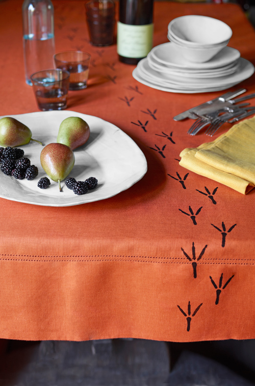 halloween-bird-crafts-tablecloth-1011-lgn.jpg