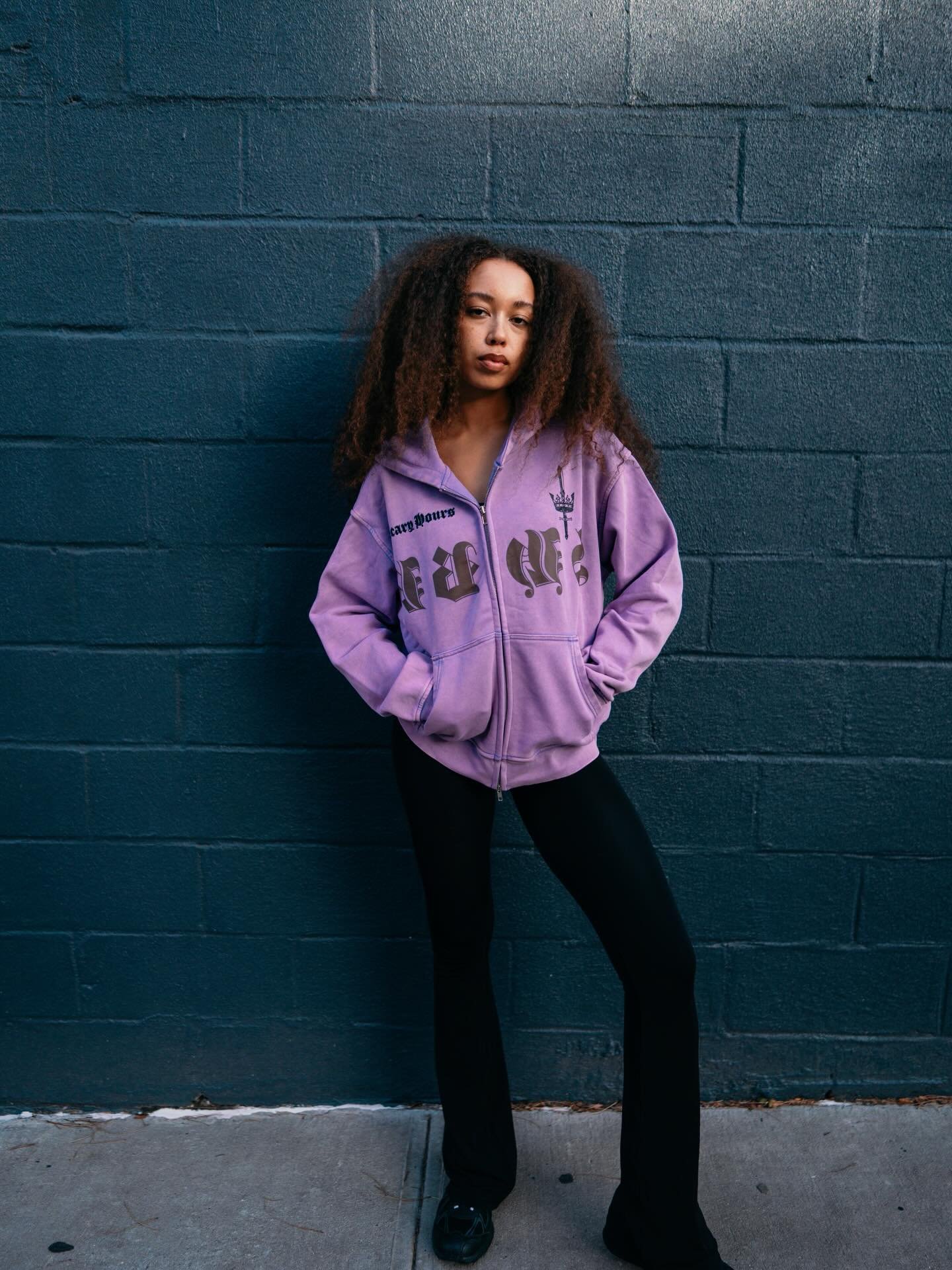 New hoodies.
Dropping Friday at 1 pm 🌎 ⚔️ 

Thank you @mattie_janczewski 🔥 &amp; @jihvd 📷